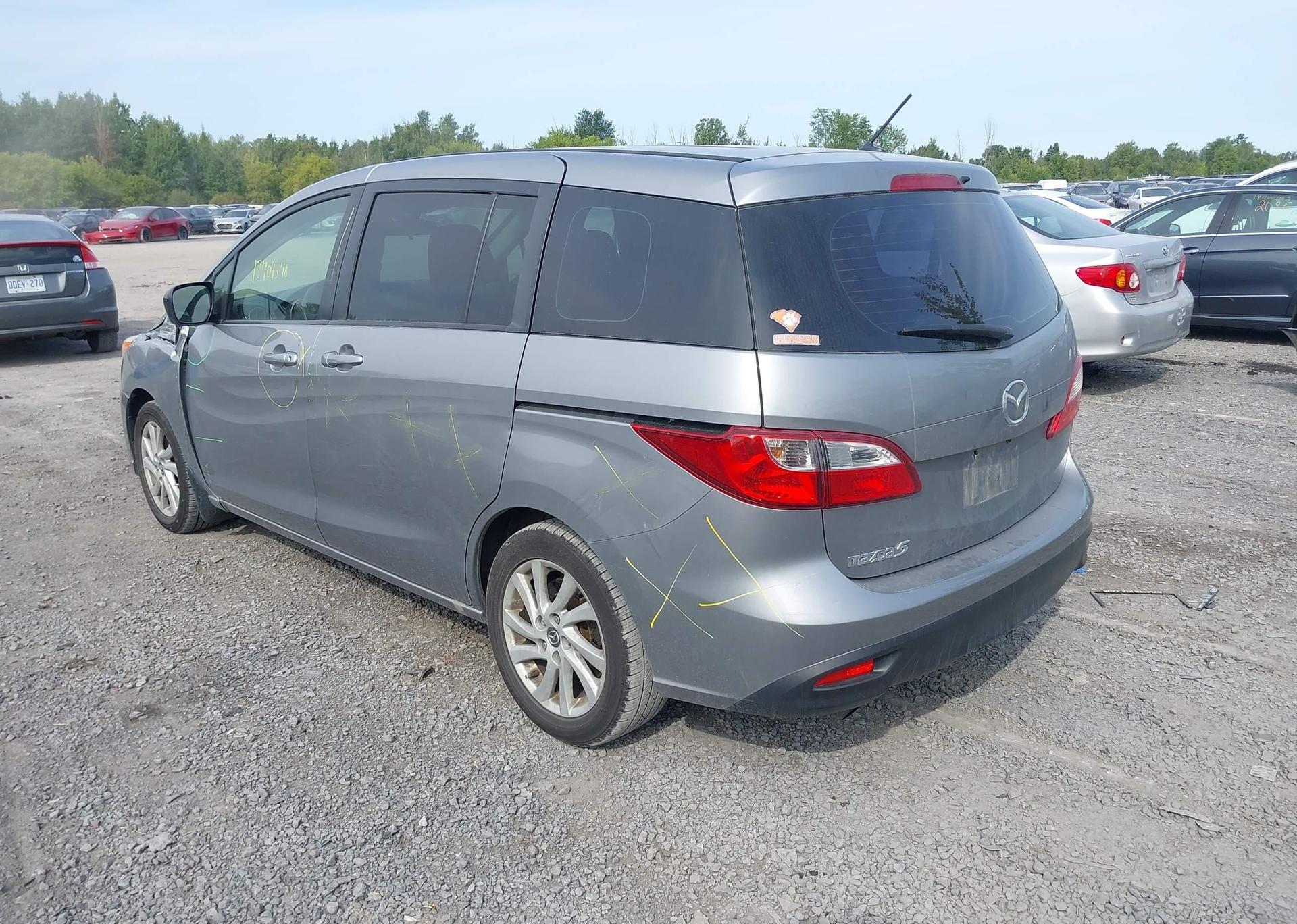 2016 MAZDA MAZDA5 GS