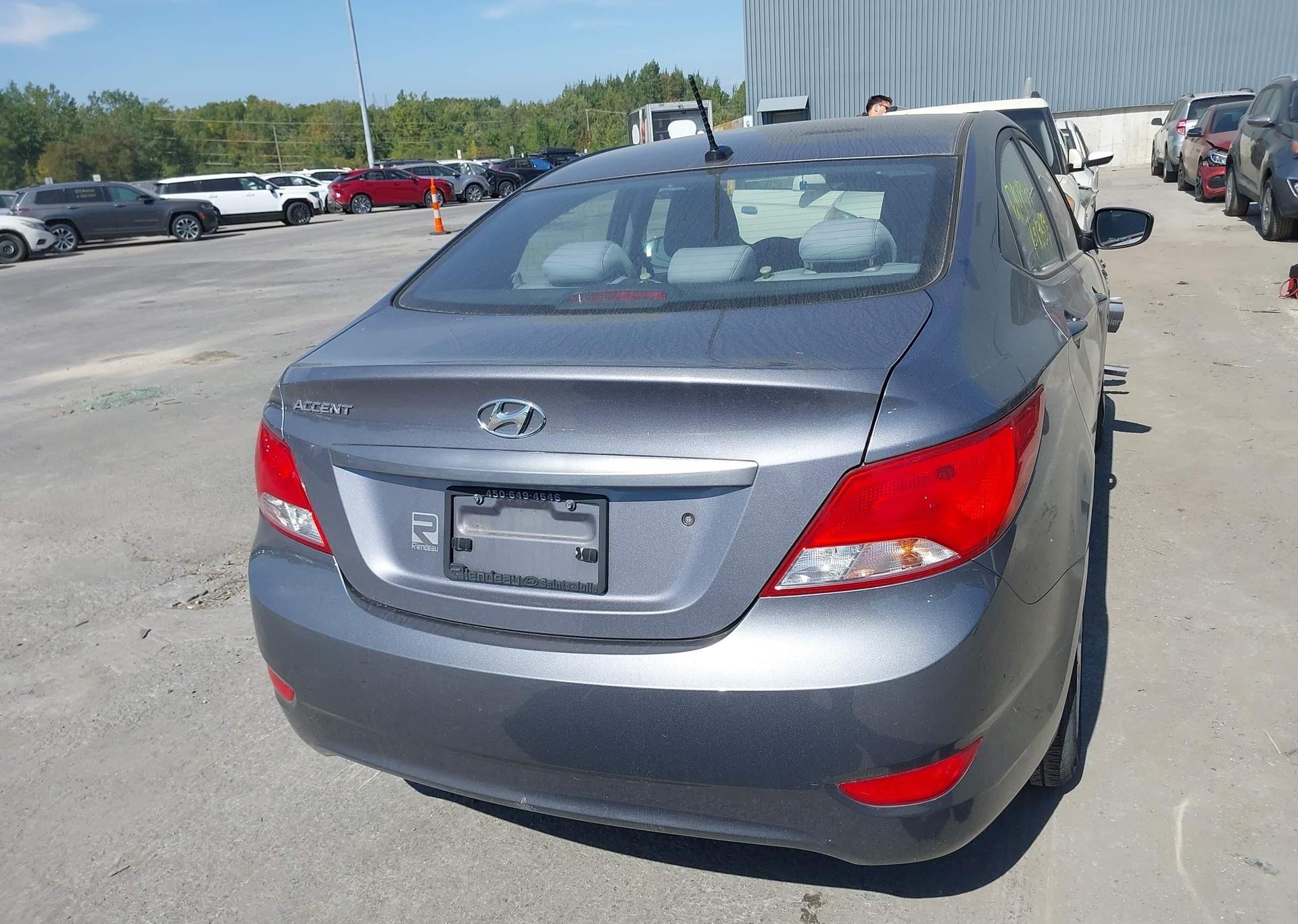 2016 HYUNDAI ACCENT SE