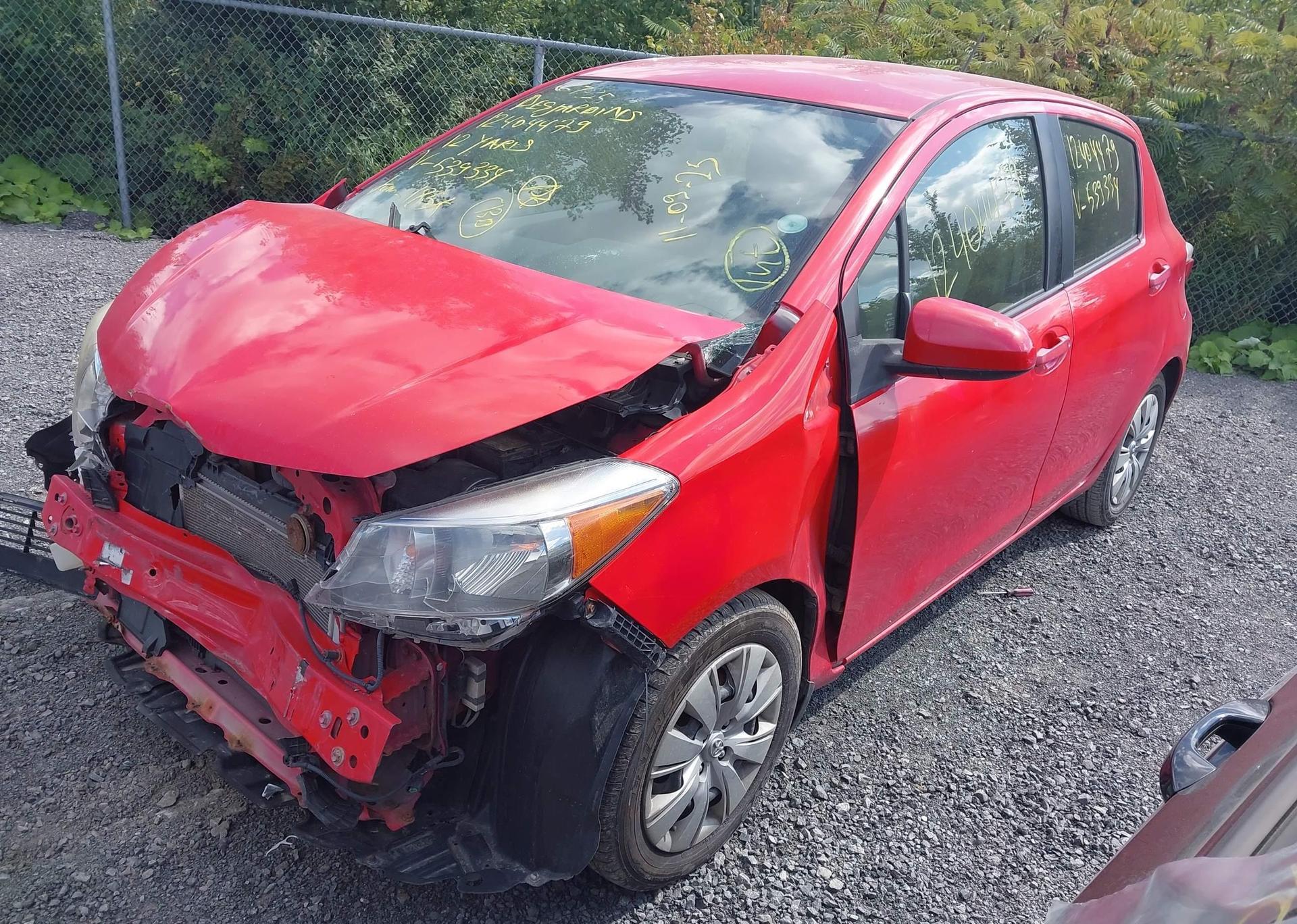 2012 TOYOTA YARIS