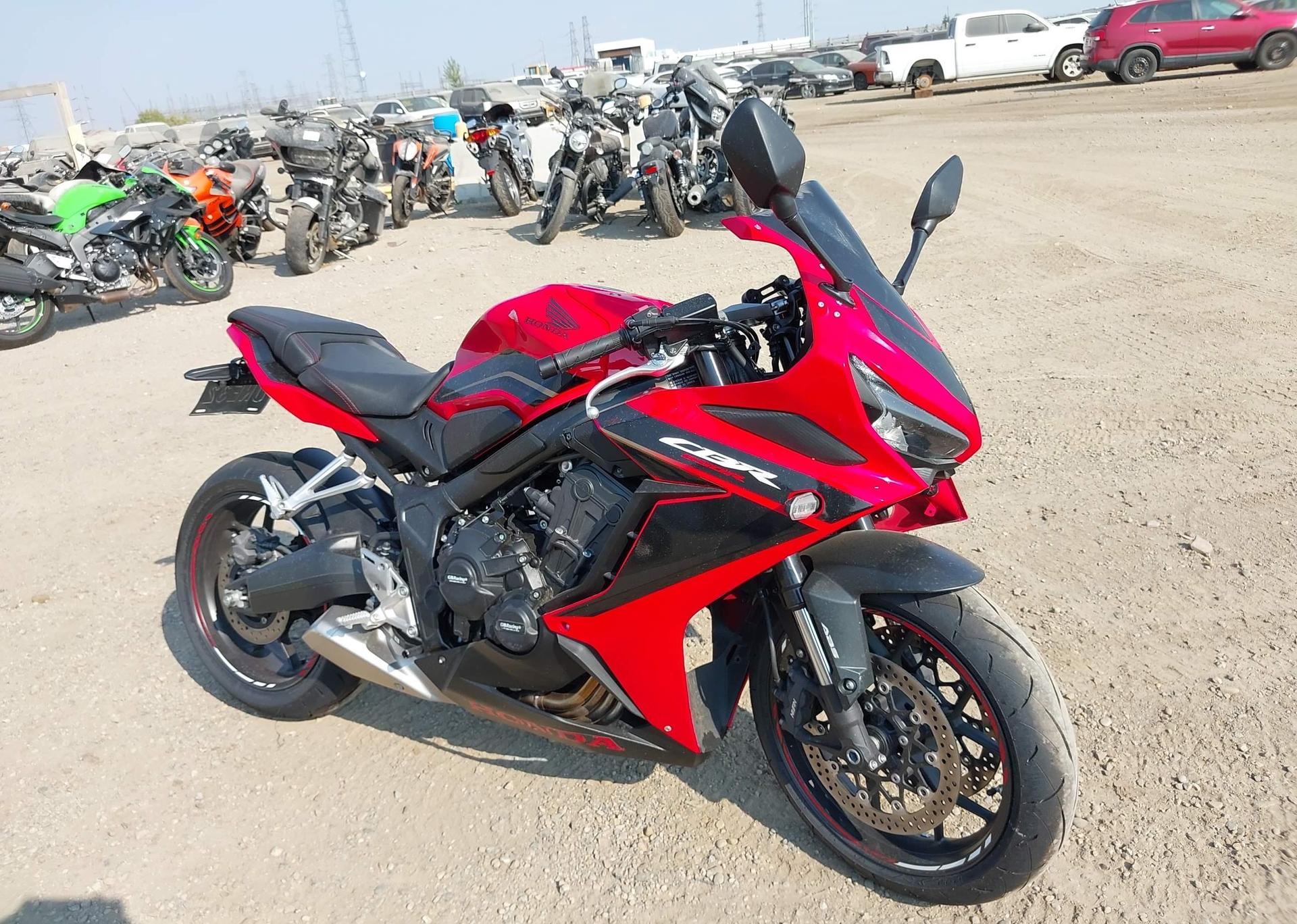 2023 HONDA CBR650 RA