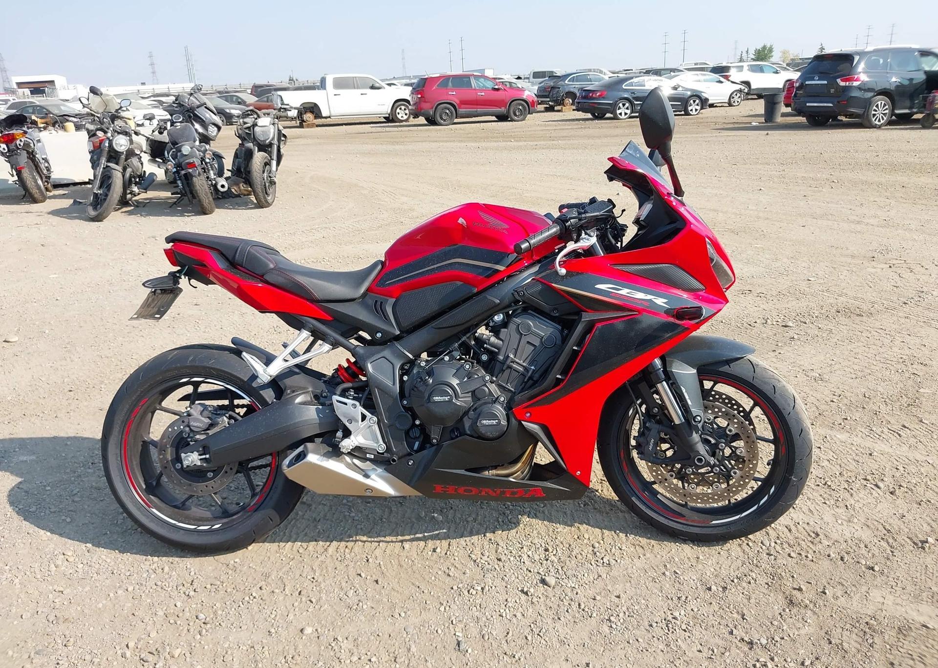 2023 HONDA CBR650 RA