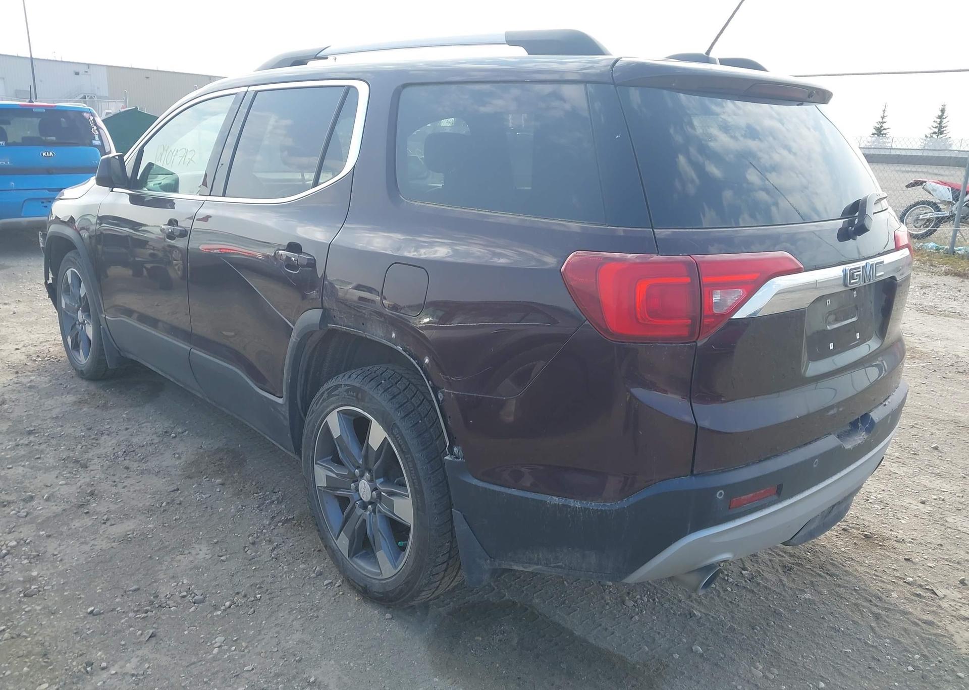2017 GMC ACADIA SLT-2