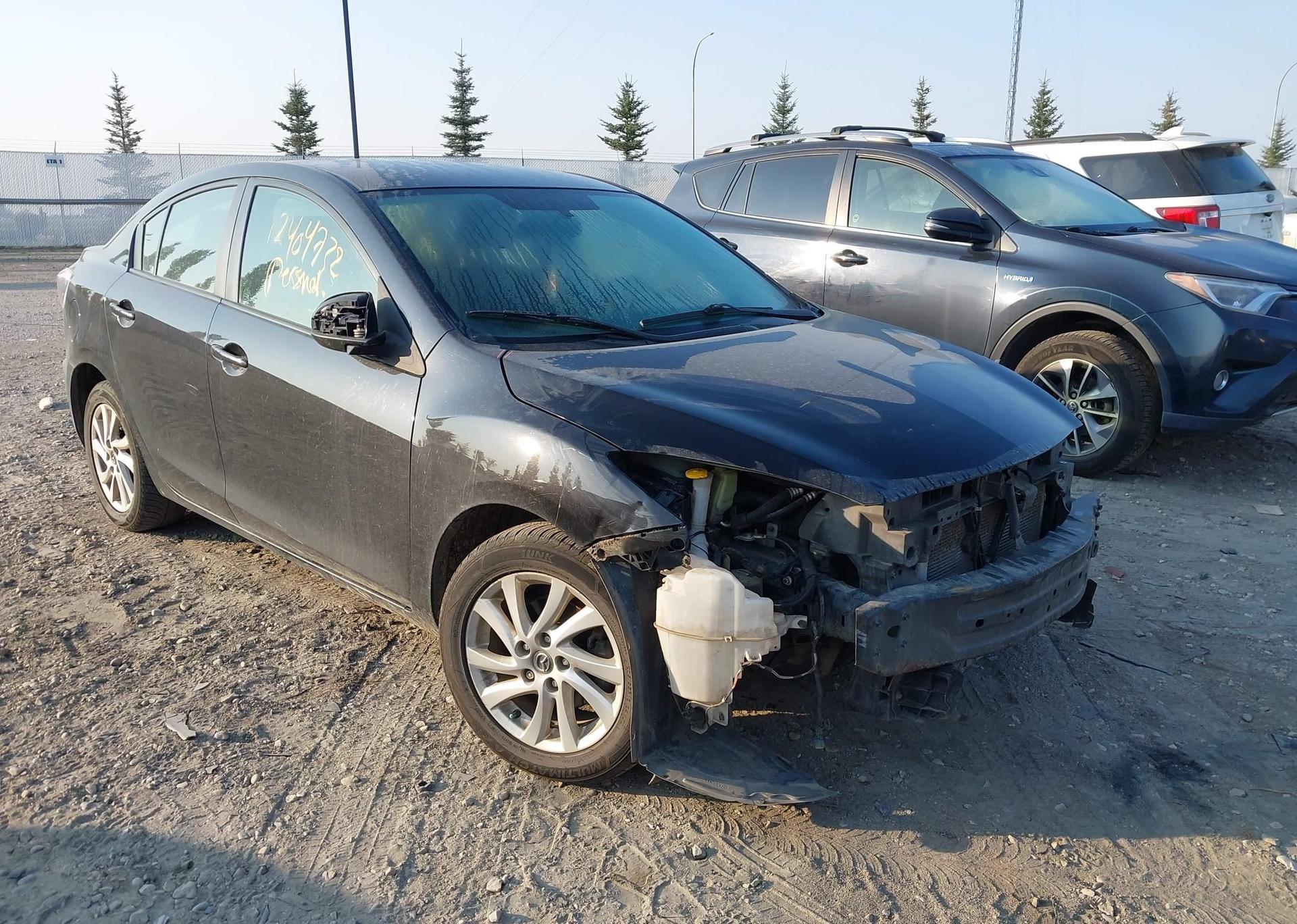 2013 MAZDA 3 I