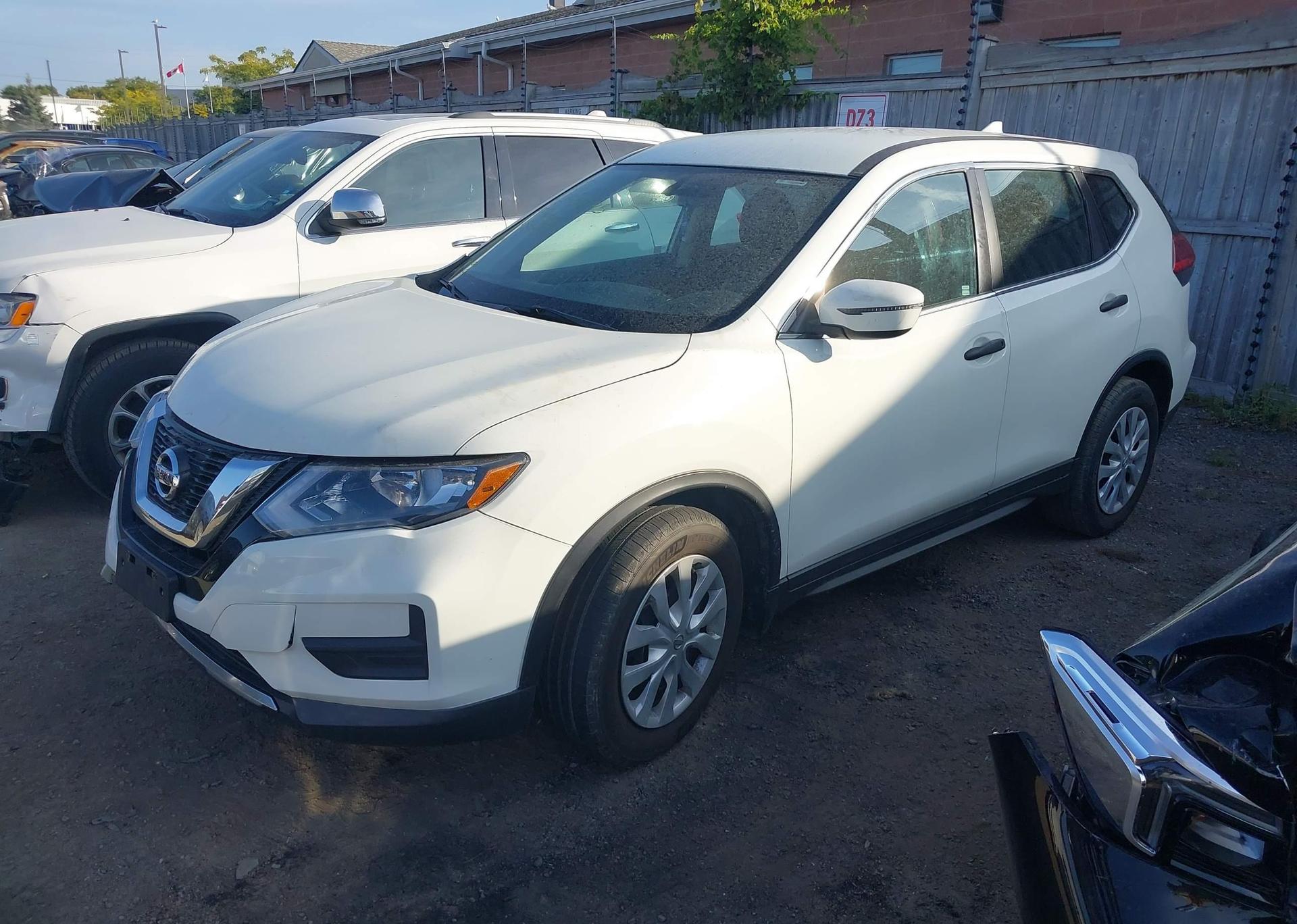 2017 NISSAN ROGUE S