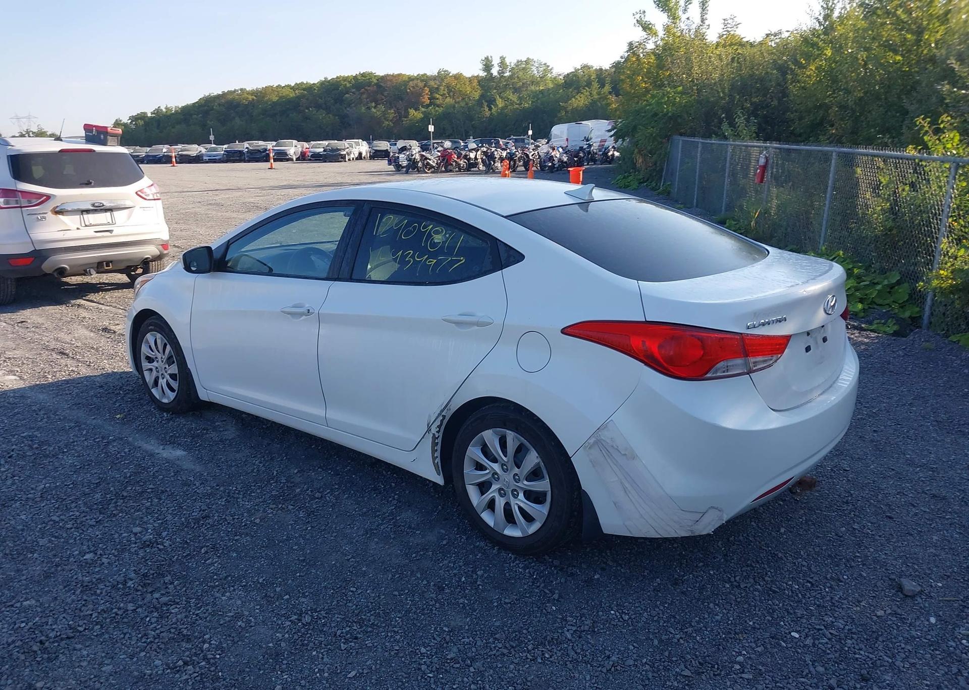 2013 HYUNDAI ELANTRA GLS