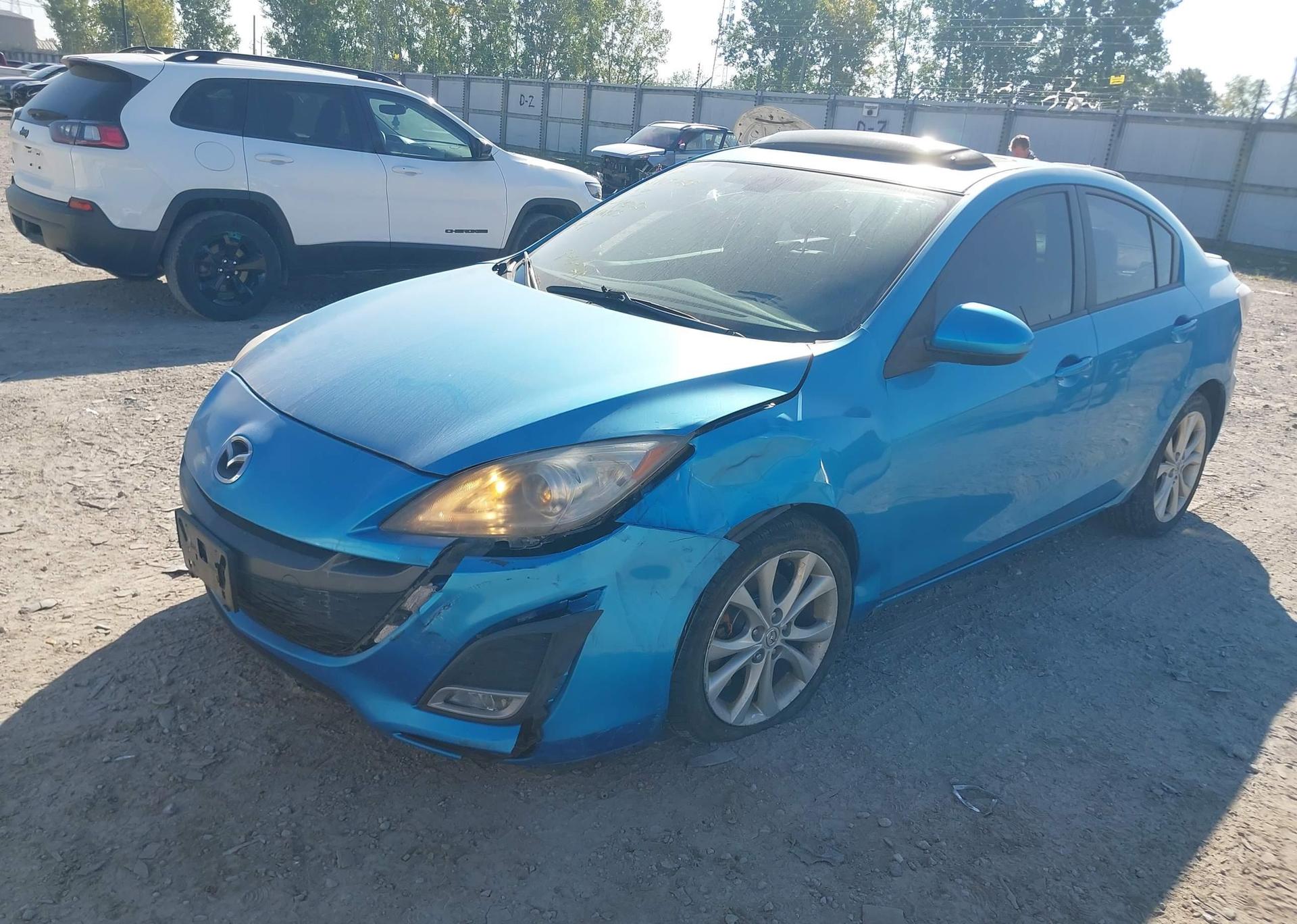 2011 MAZDA 3 S