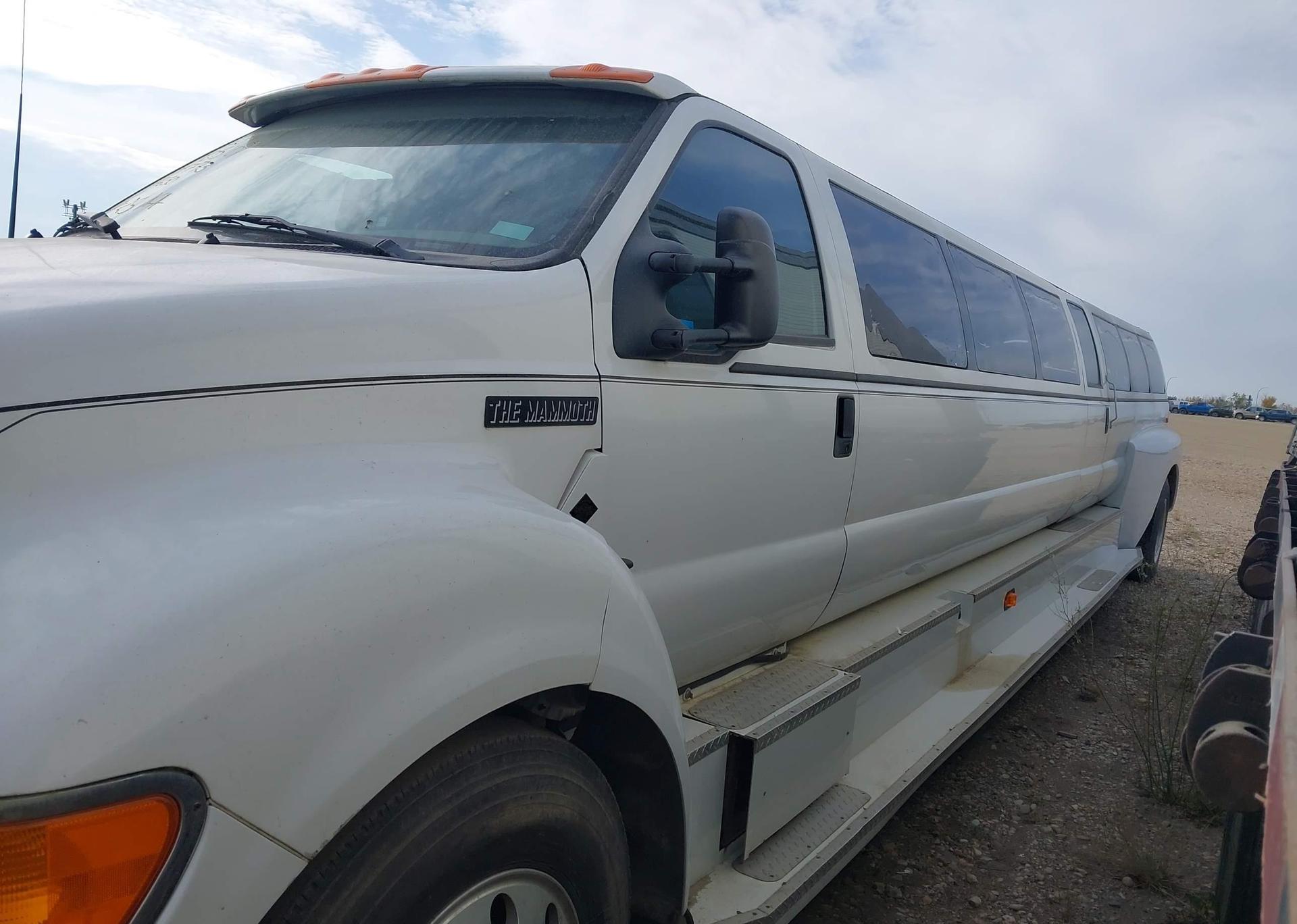 2006 FORD F650 SUPER DUTY