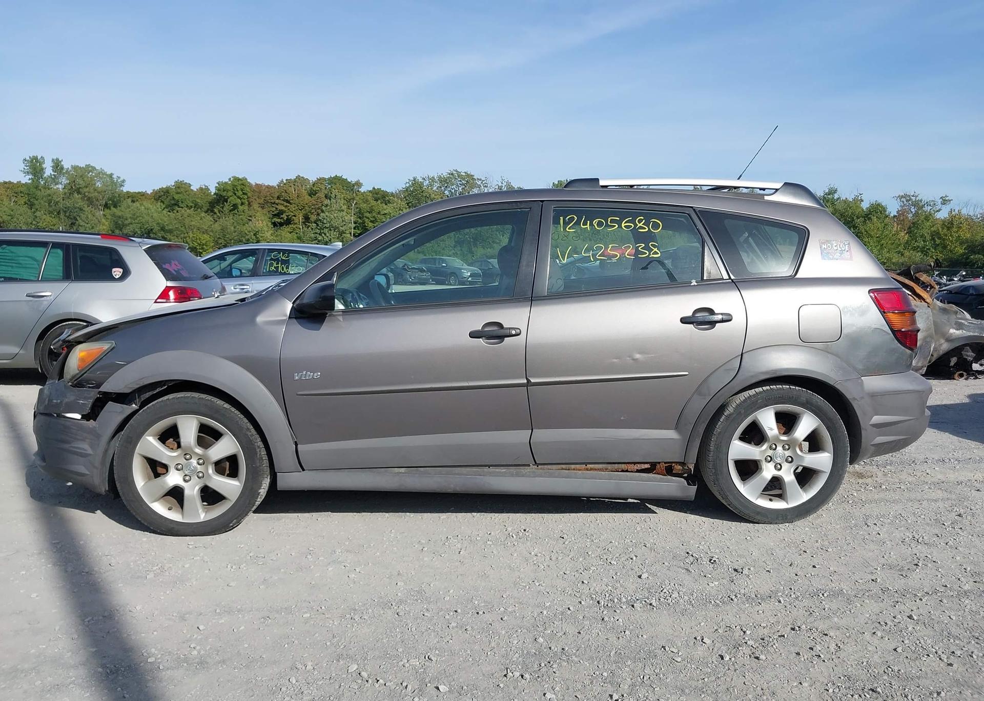 2004 PONTIAC VIBE