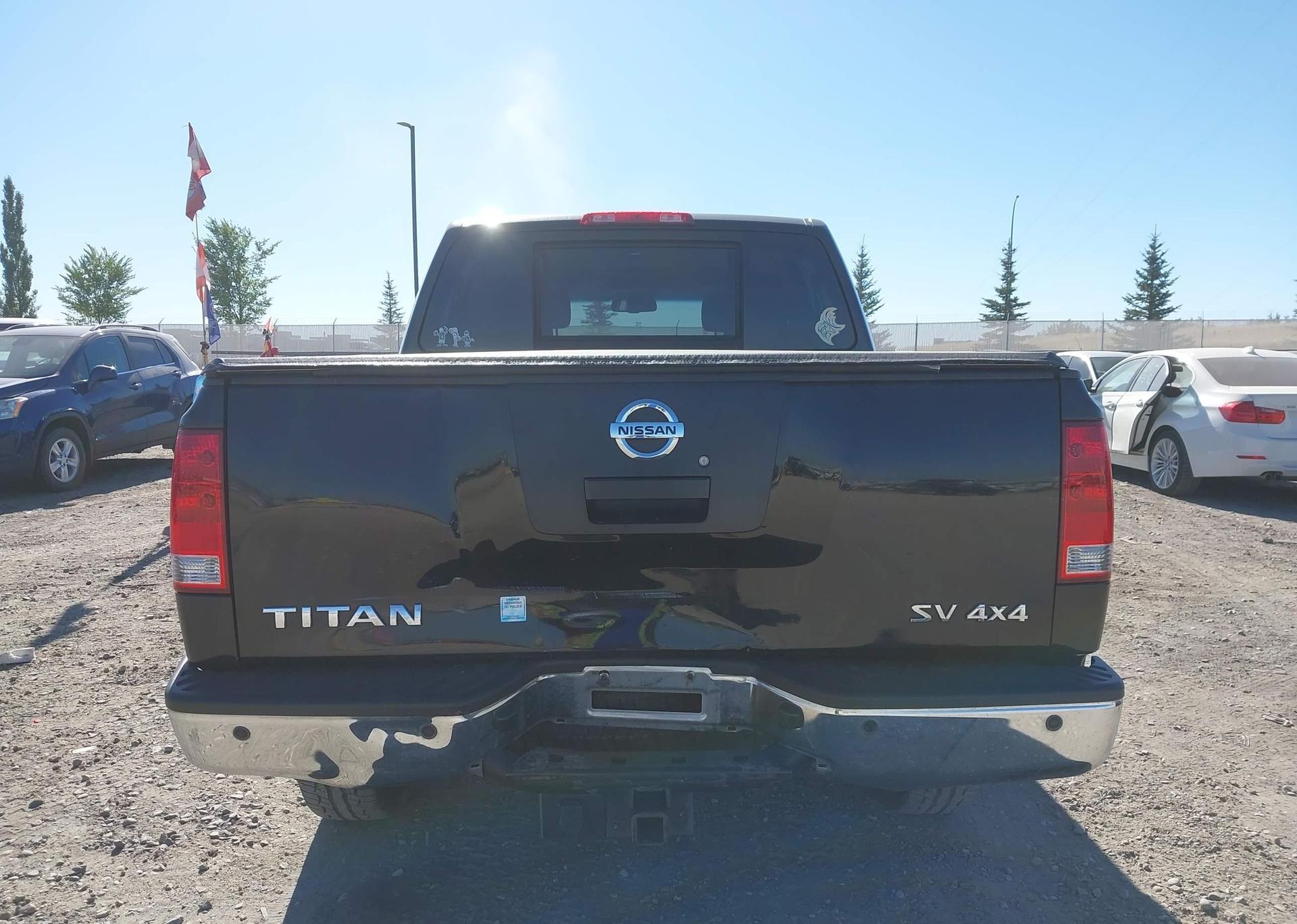 2012 NISSAN TITAN PRO-4X