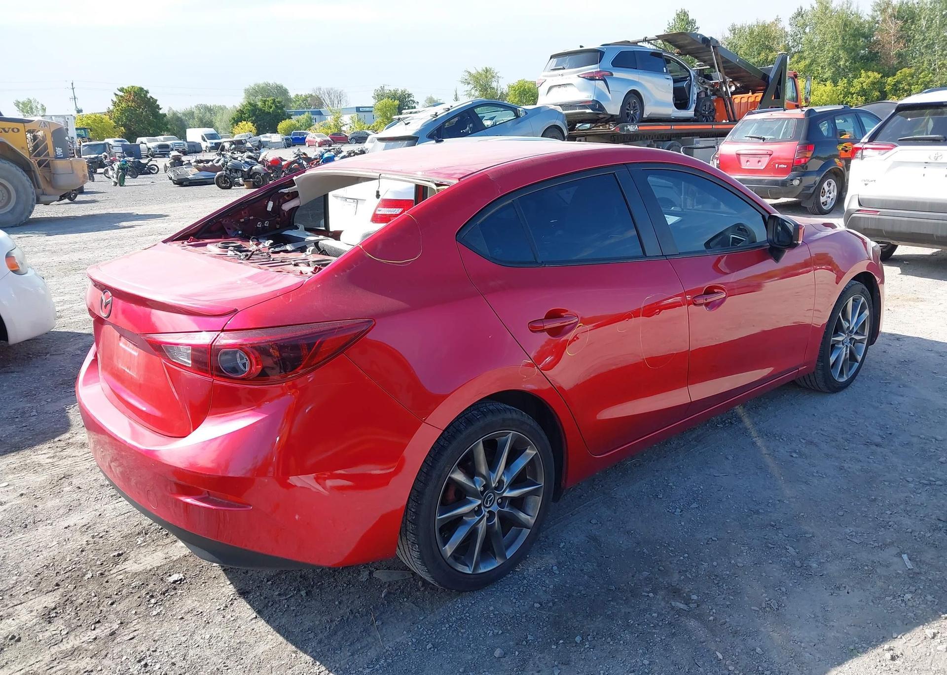 2018 MAZDA MAZDA3 GT