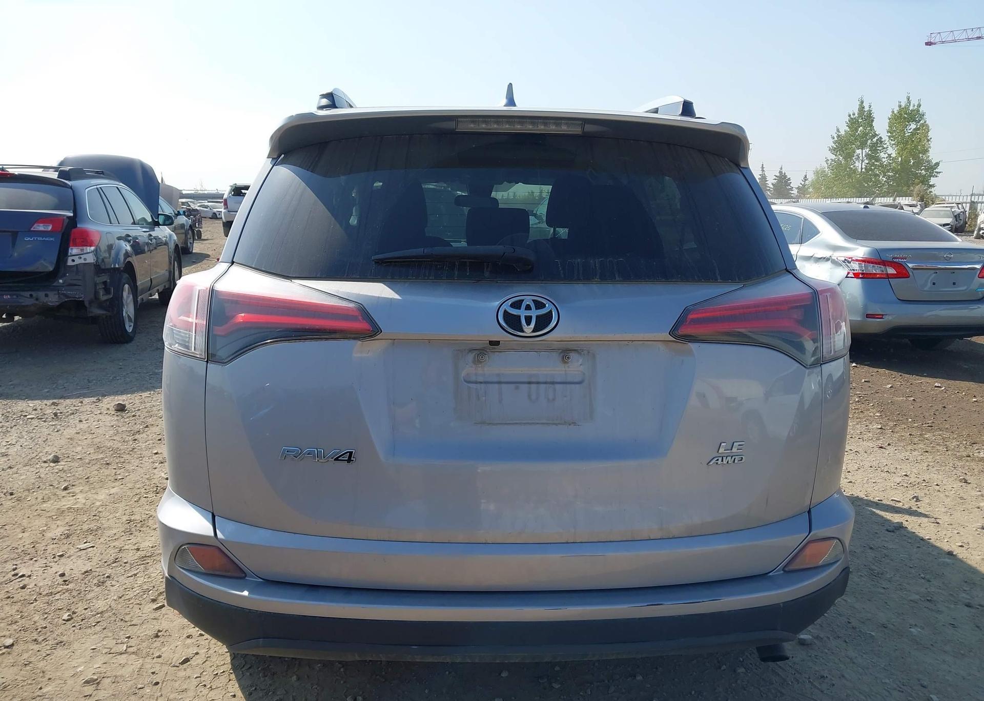 2018 TOYOTA RAV4 LE