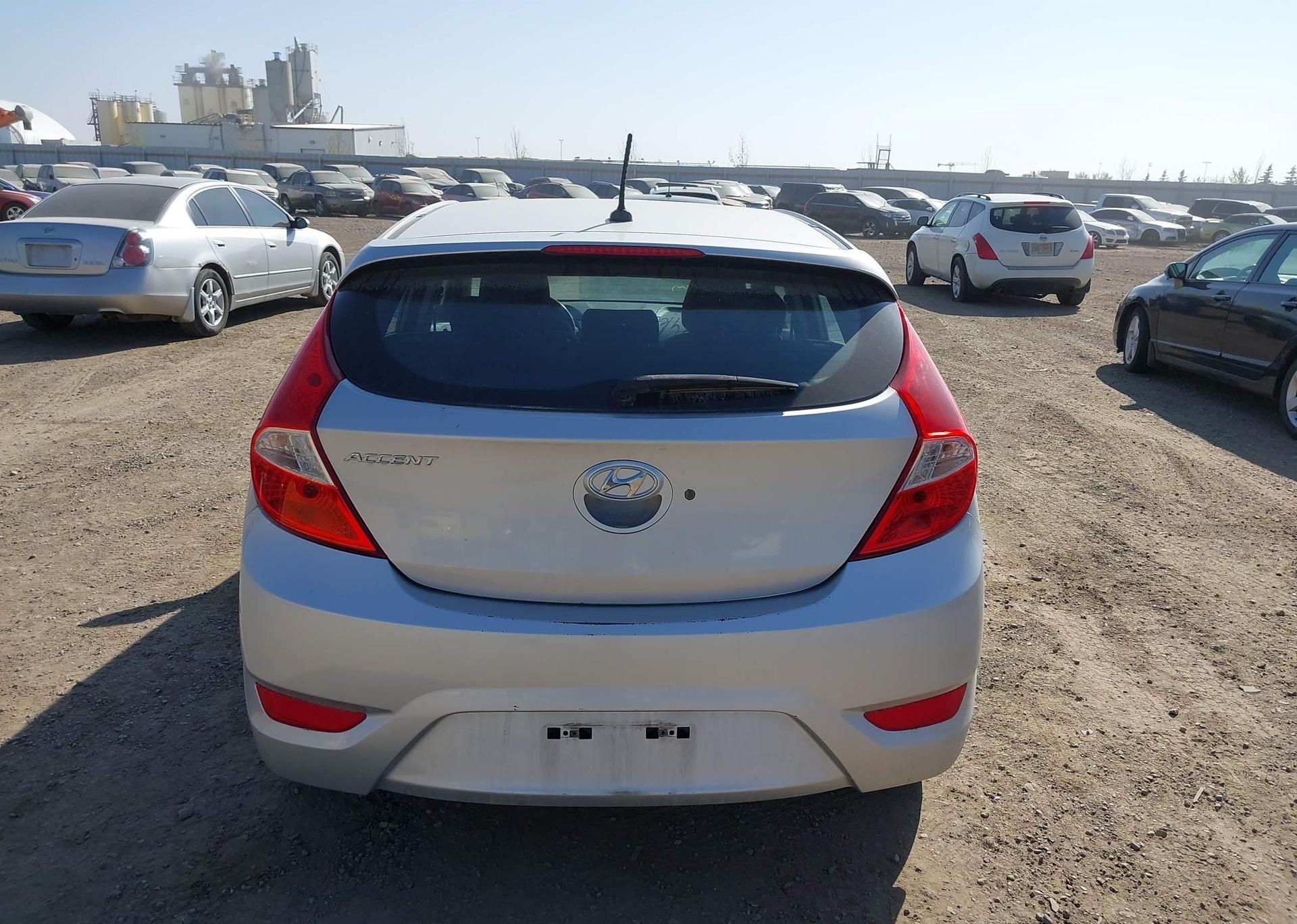 2014 HYUNDAI ACCENT GLS