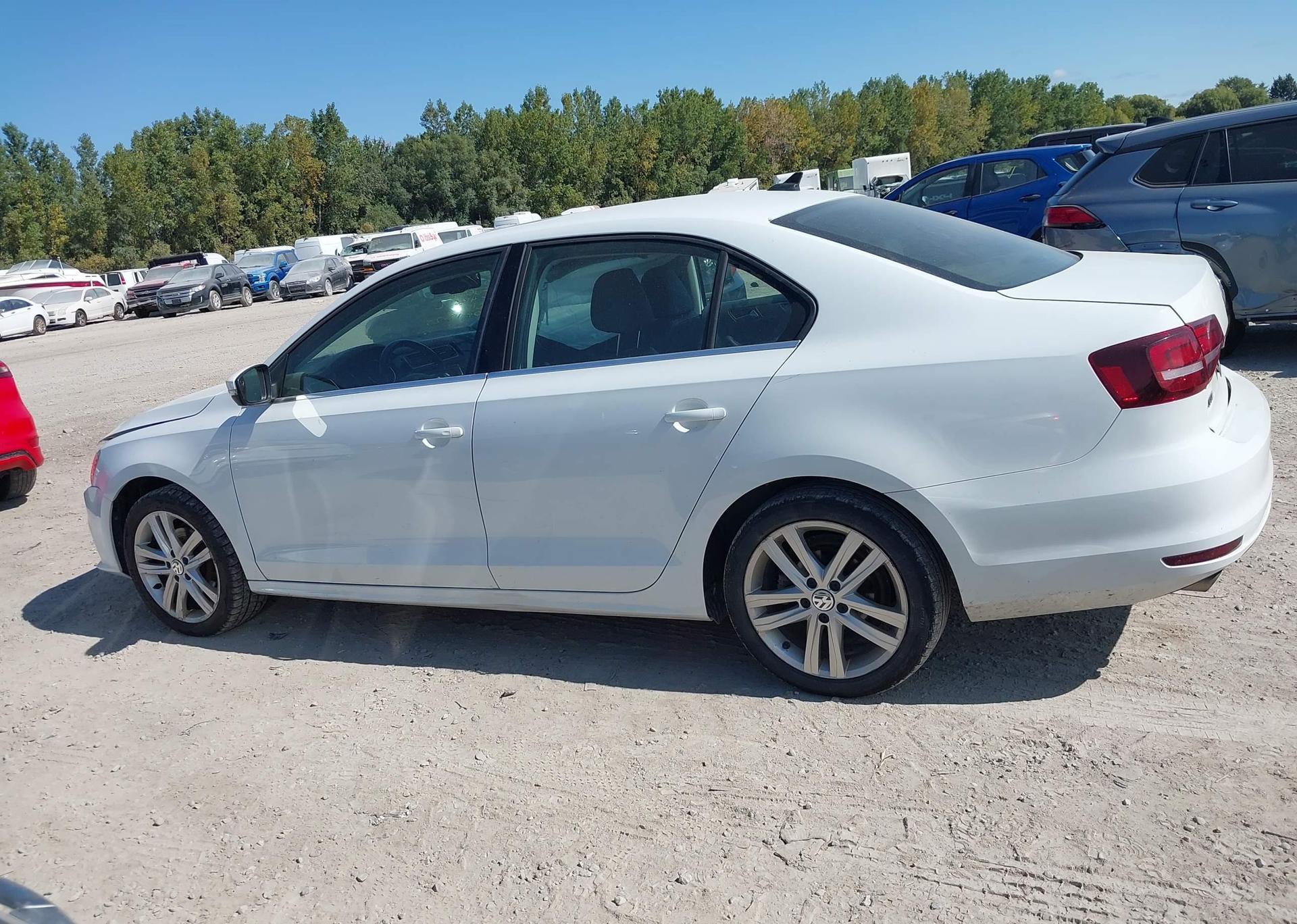 2017 VOLKSWAGEN JETTA SEDAN