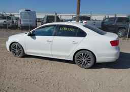 2013 VOLKSWAGEN JETTA SEL