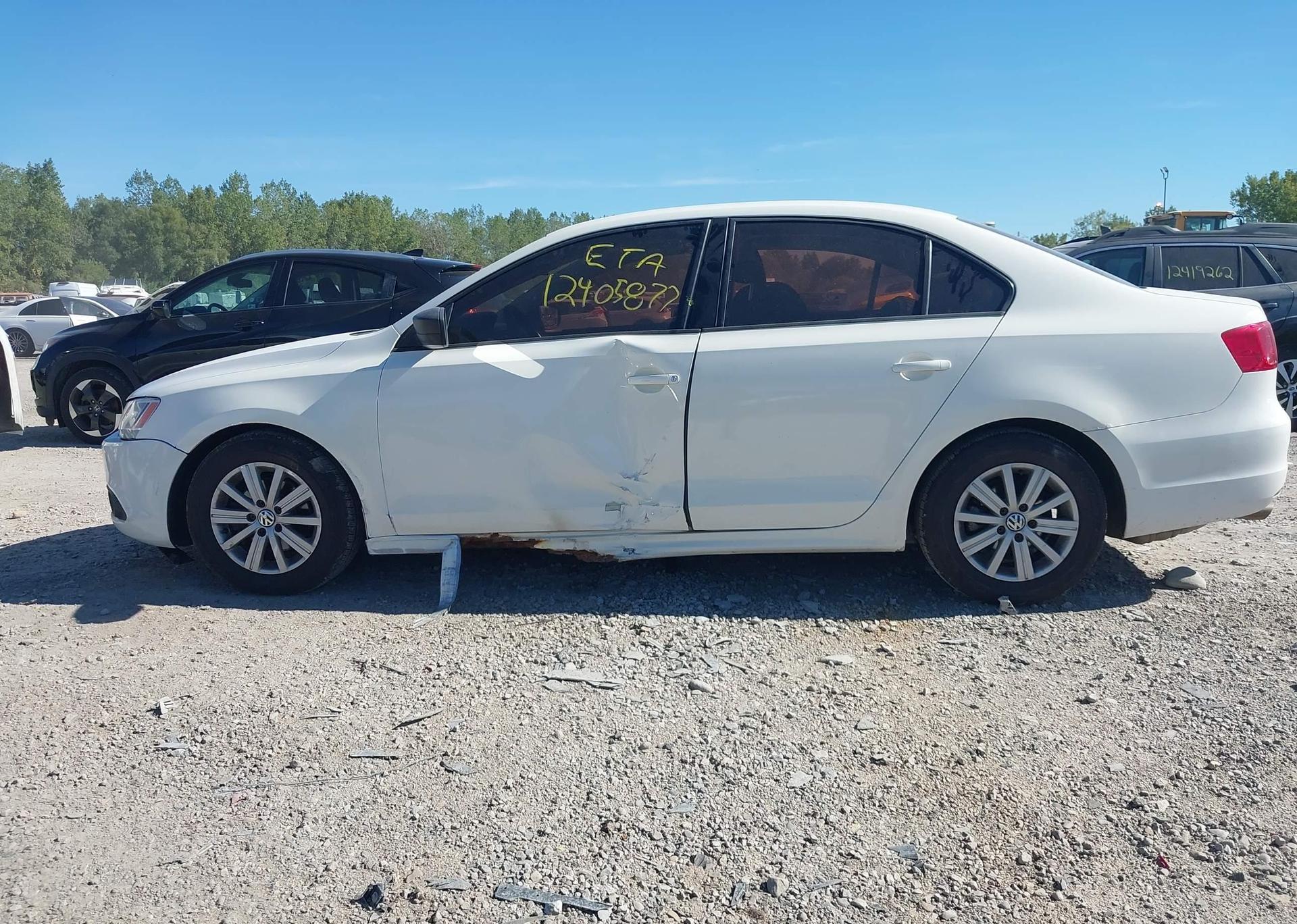 2013 VOLKSWAGEN JETTA