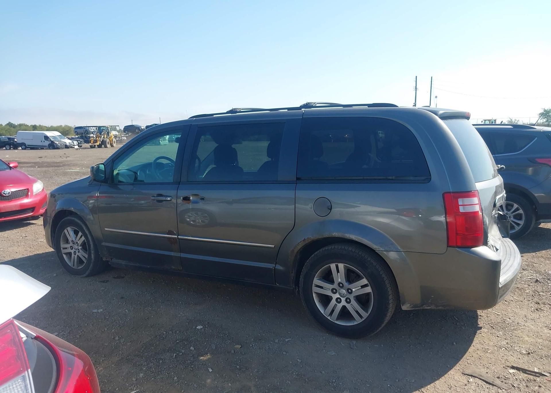 2010 DODGE GRAND CARAVAN