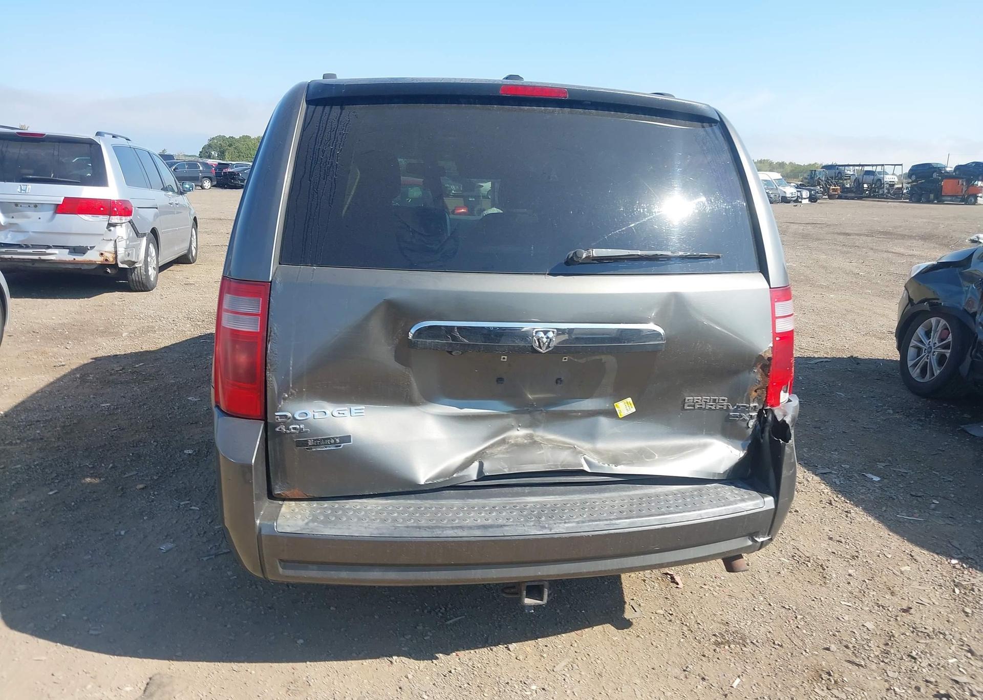2010 DODGE GRAND CARAVAN