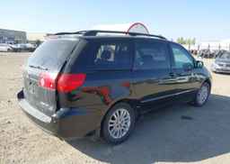 2008 TOYOTA SIENNA LE 7 PASSENGER