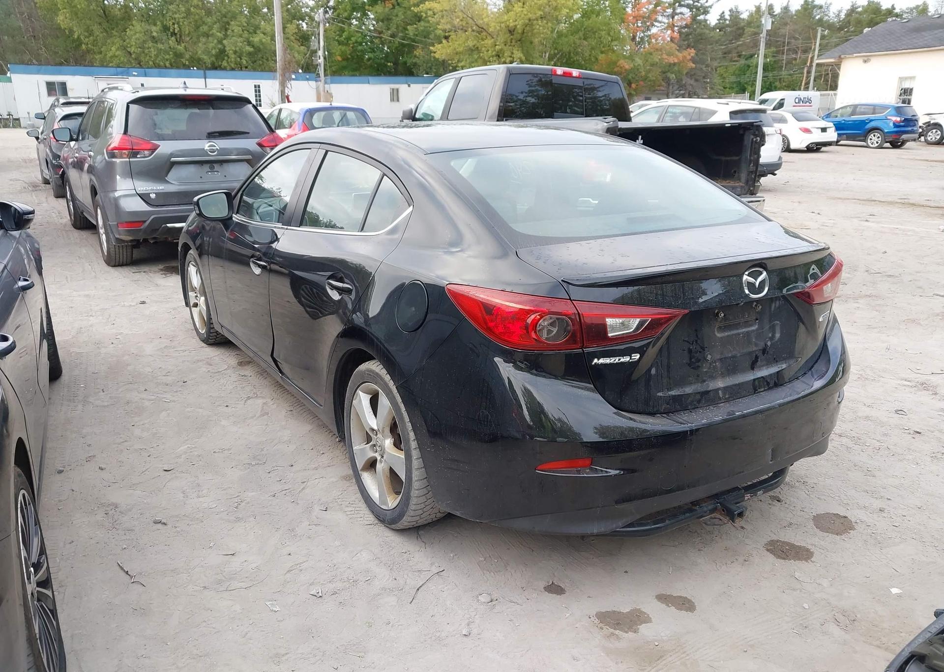 2015 MAZDA MAZDA3 GS