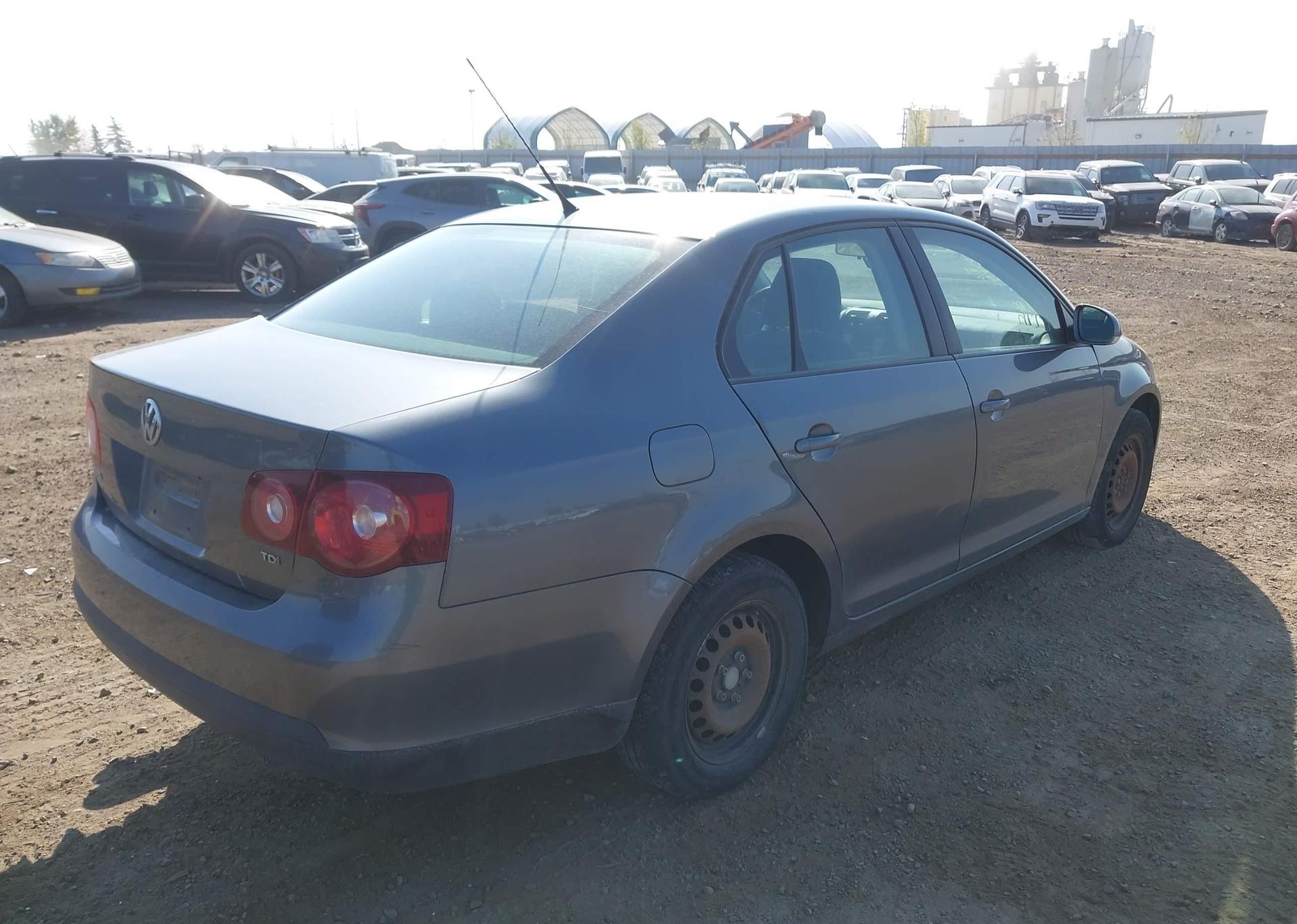2009 VOLKSWAGEN JETTA 2.0 TDI COMFORTLINE
