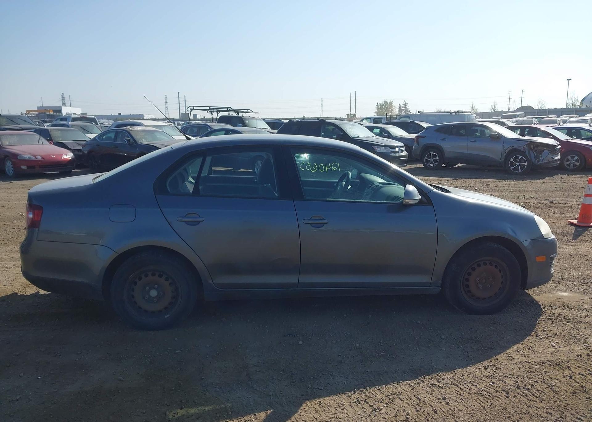 2009 VOLKSWAGEN JETTA 2.0 TDI COMFORTLINE
