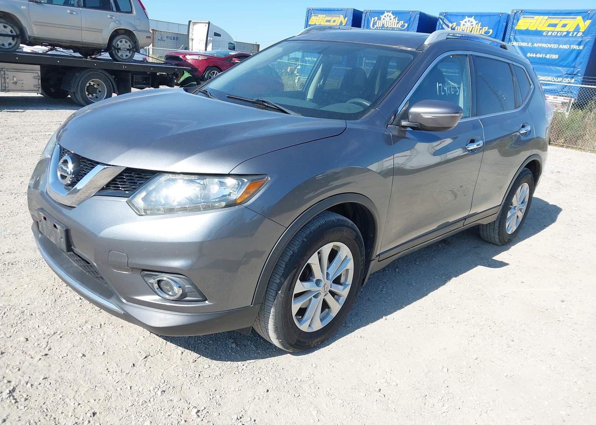 2015 NISSAN ROGUE