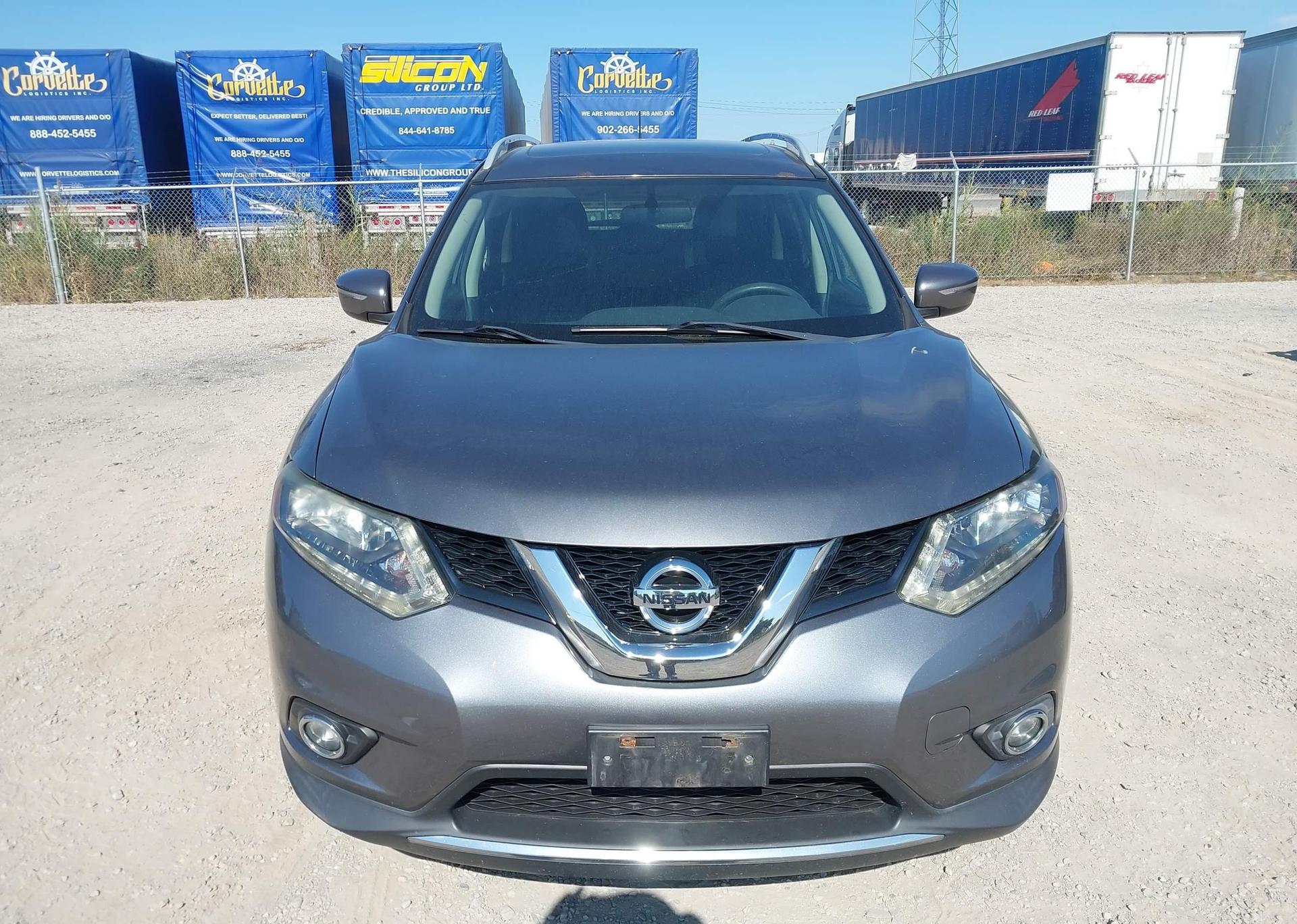 2015 NISSAN ROGUE