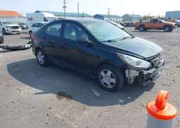 2012 HYUNDAI ACCENT GL