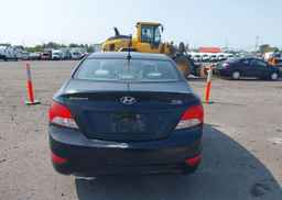 2012 HYUNDAI ACCENT GL