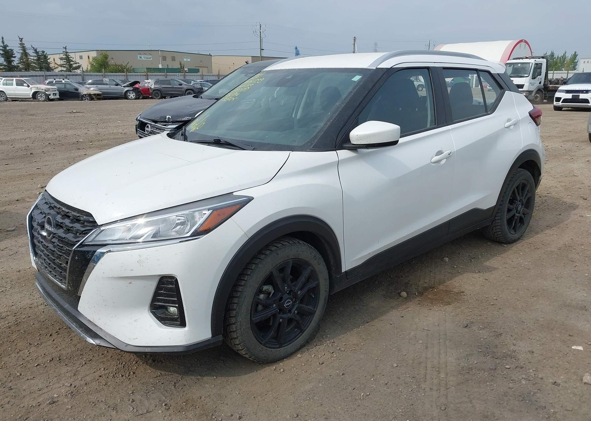 2023 NISSAN KICKS SV