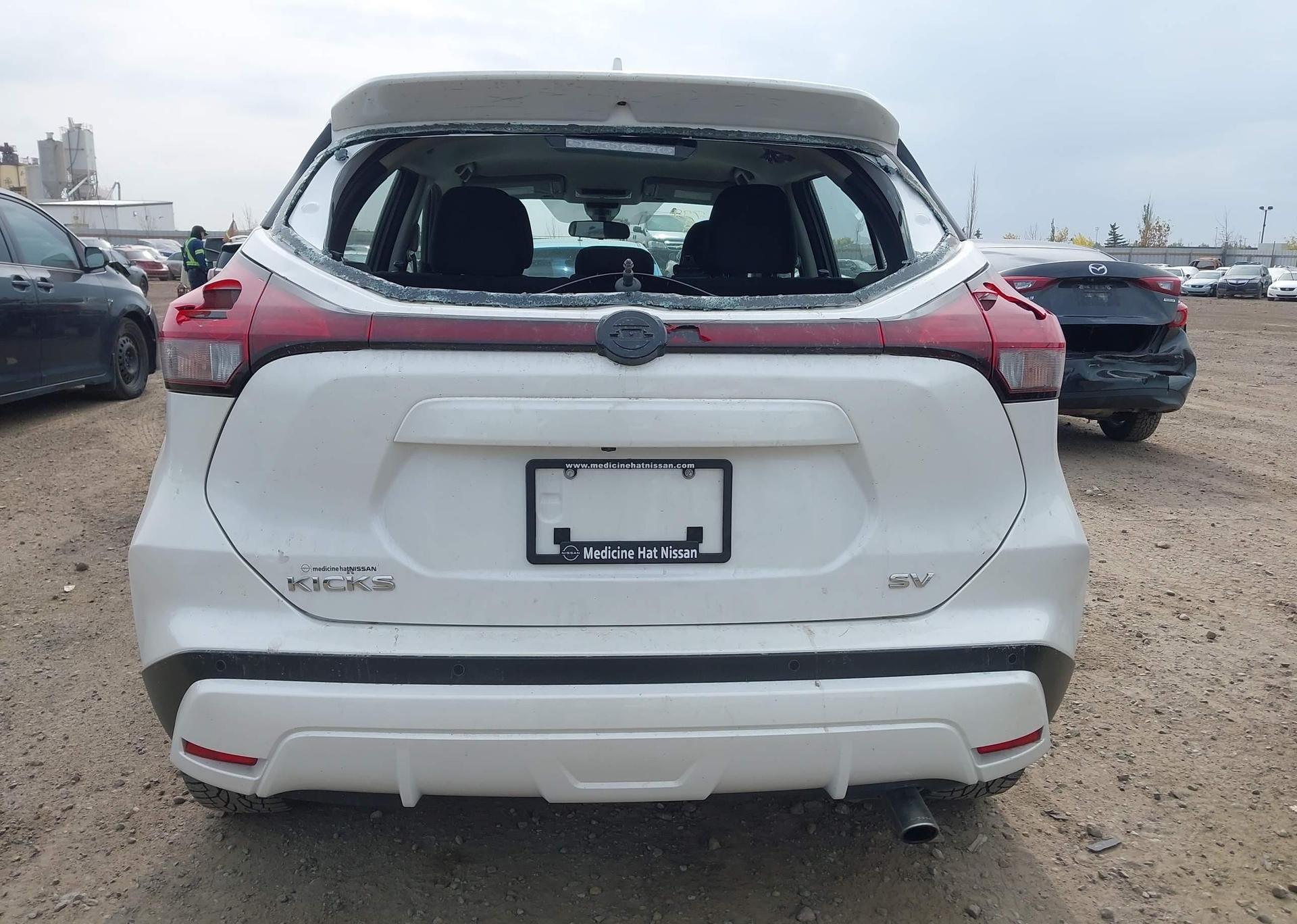 2023 NISSAN KICKS SV