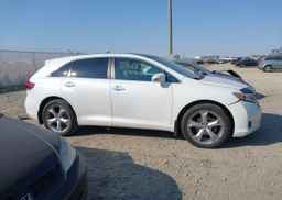 2013 TOYOTA VENZA LE