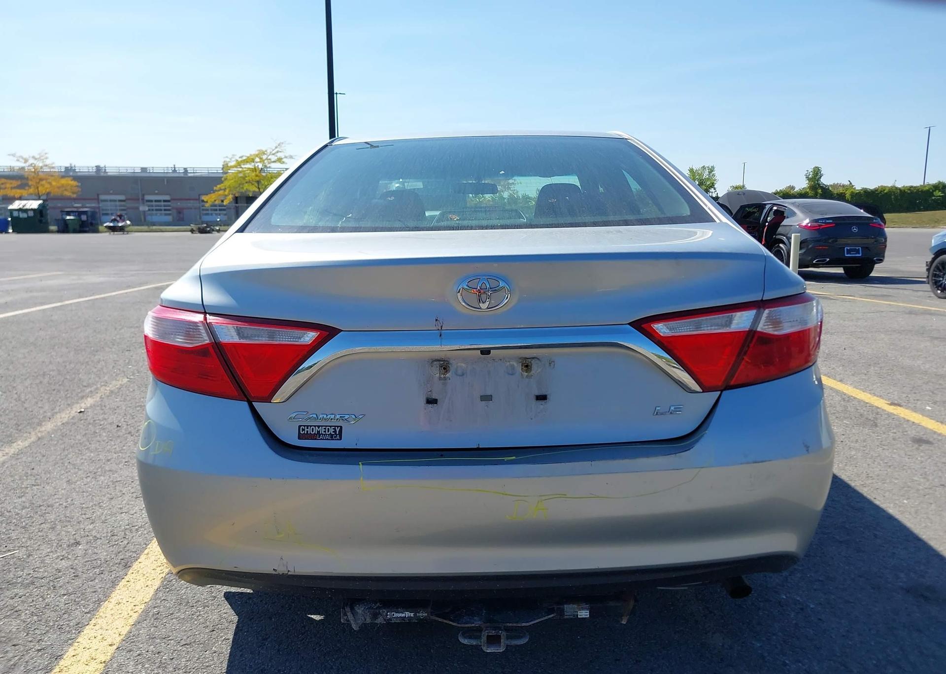 2017 TOYOTA CAMRY LE