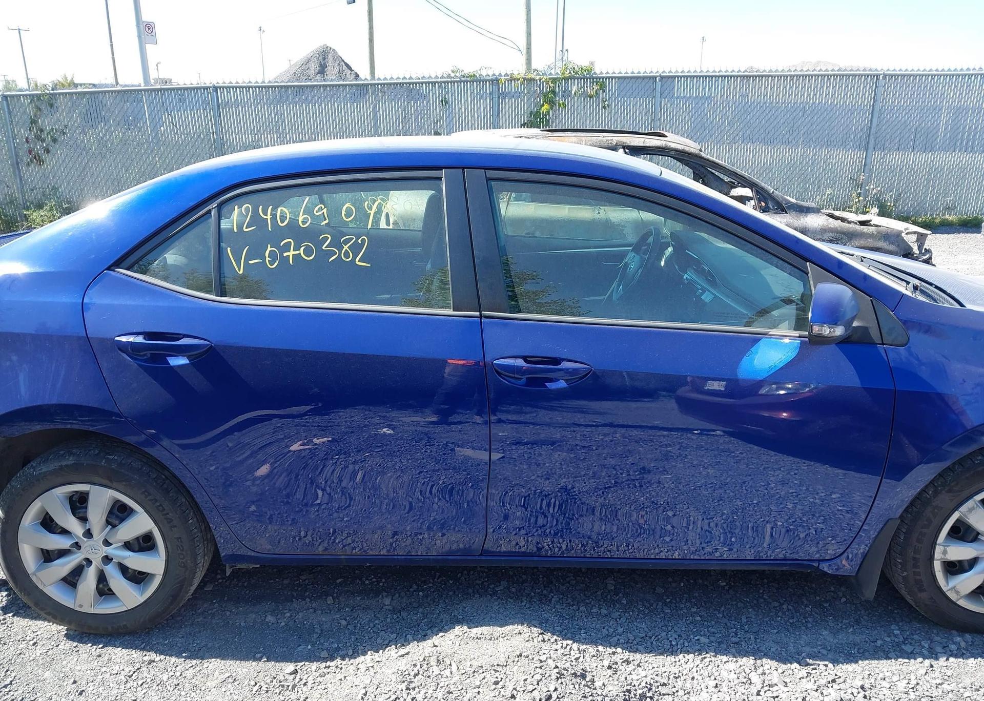2014 TOYOTA COROLLA S