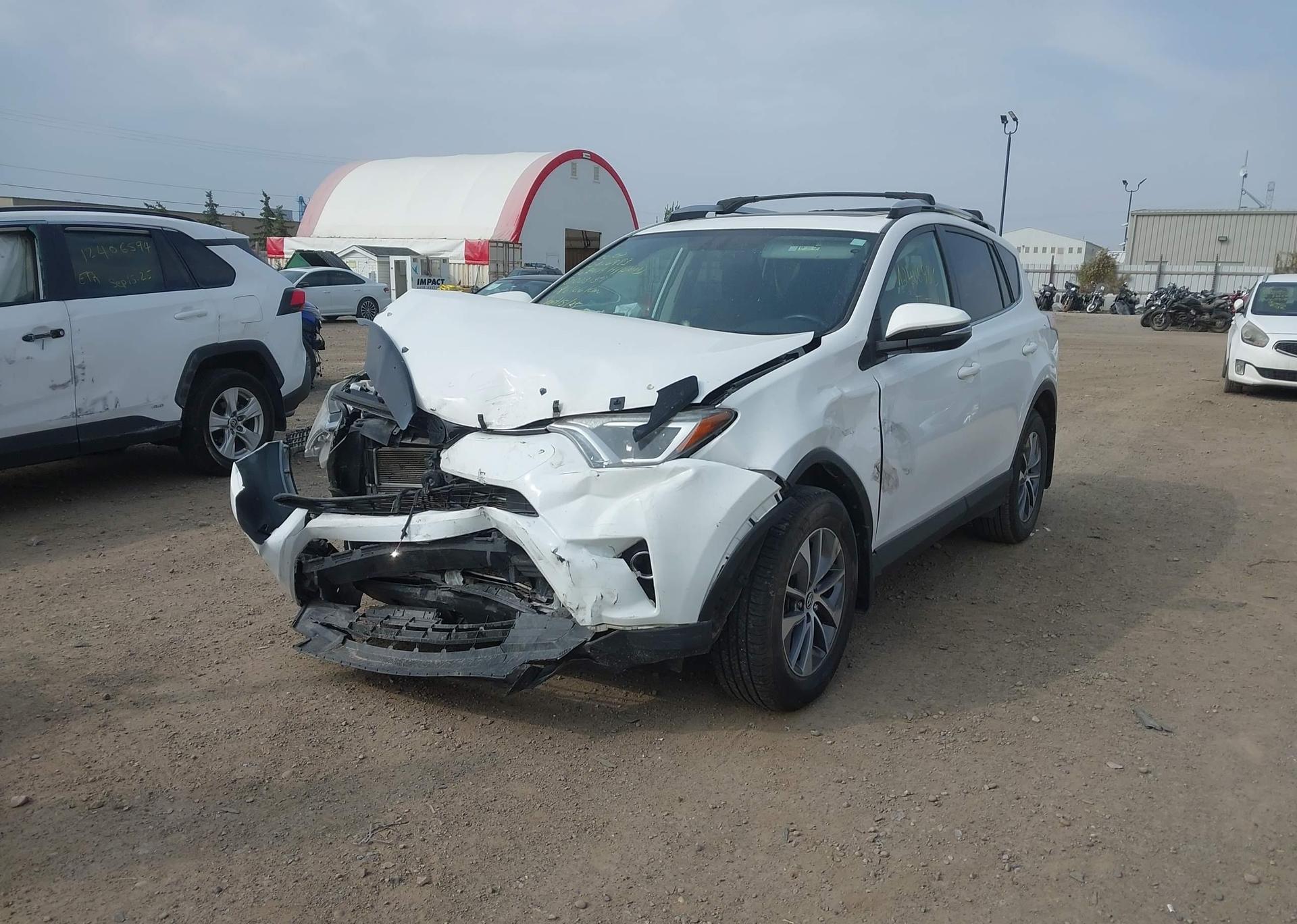 2016 TOYOTA RAV4 HYBRID XLE