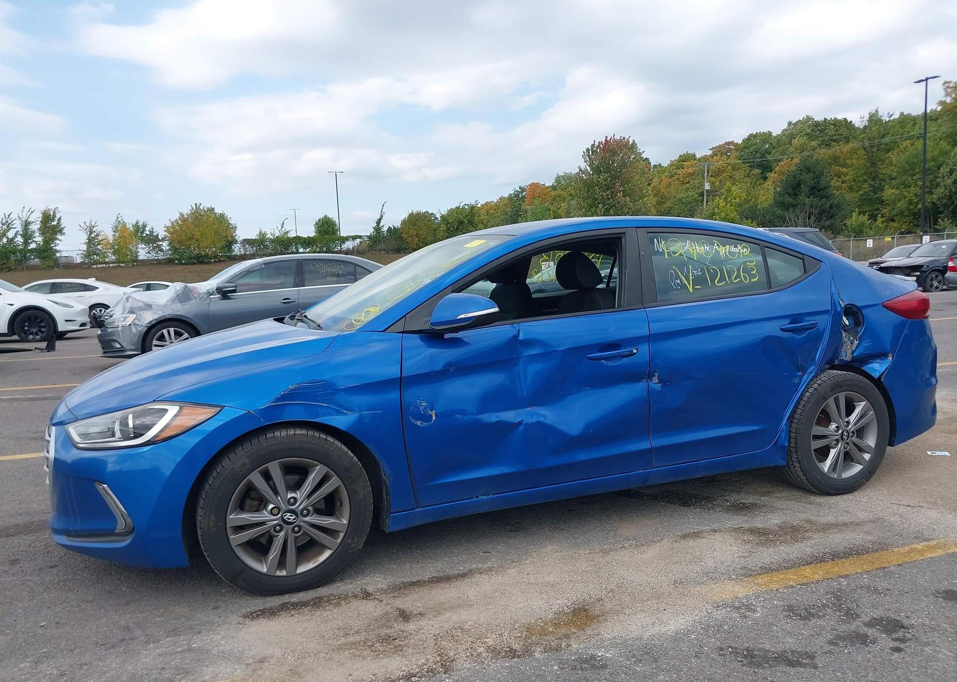 2017 HYUNDAI ELANTRA GL