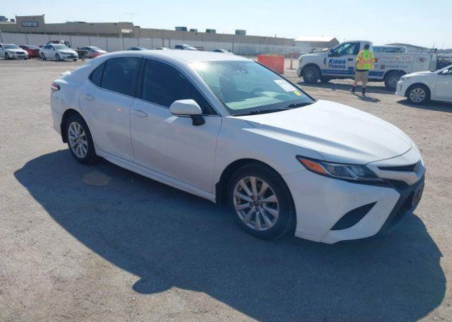 2020 TOYOTA CAMRY SE