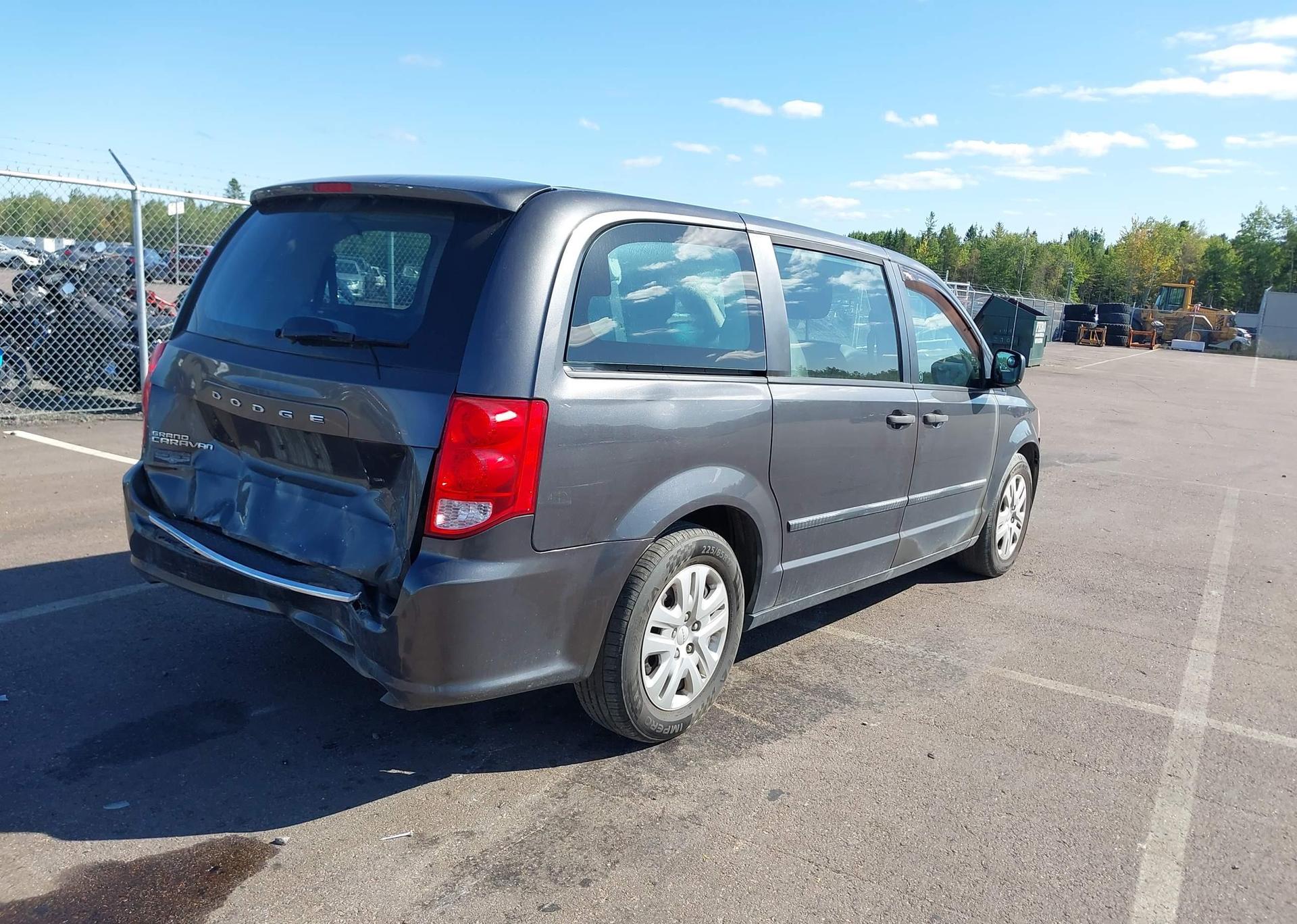 2016 DODGE GRAND CARAVAN SE