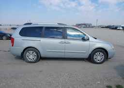 2012 KIA SEDONA LX