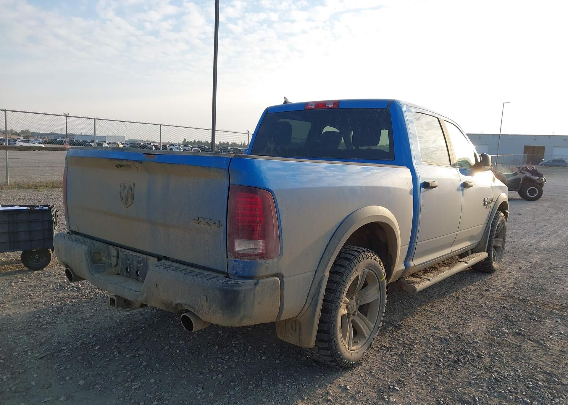 2024 RAM 1500 CLASSIC SLT