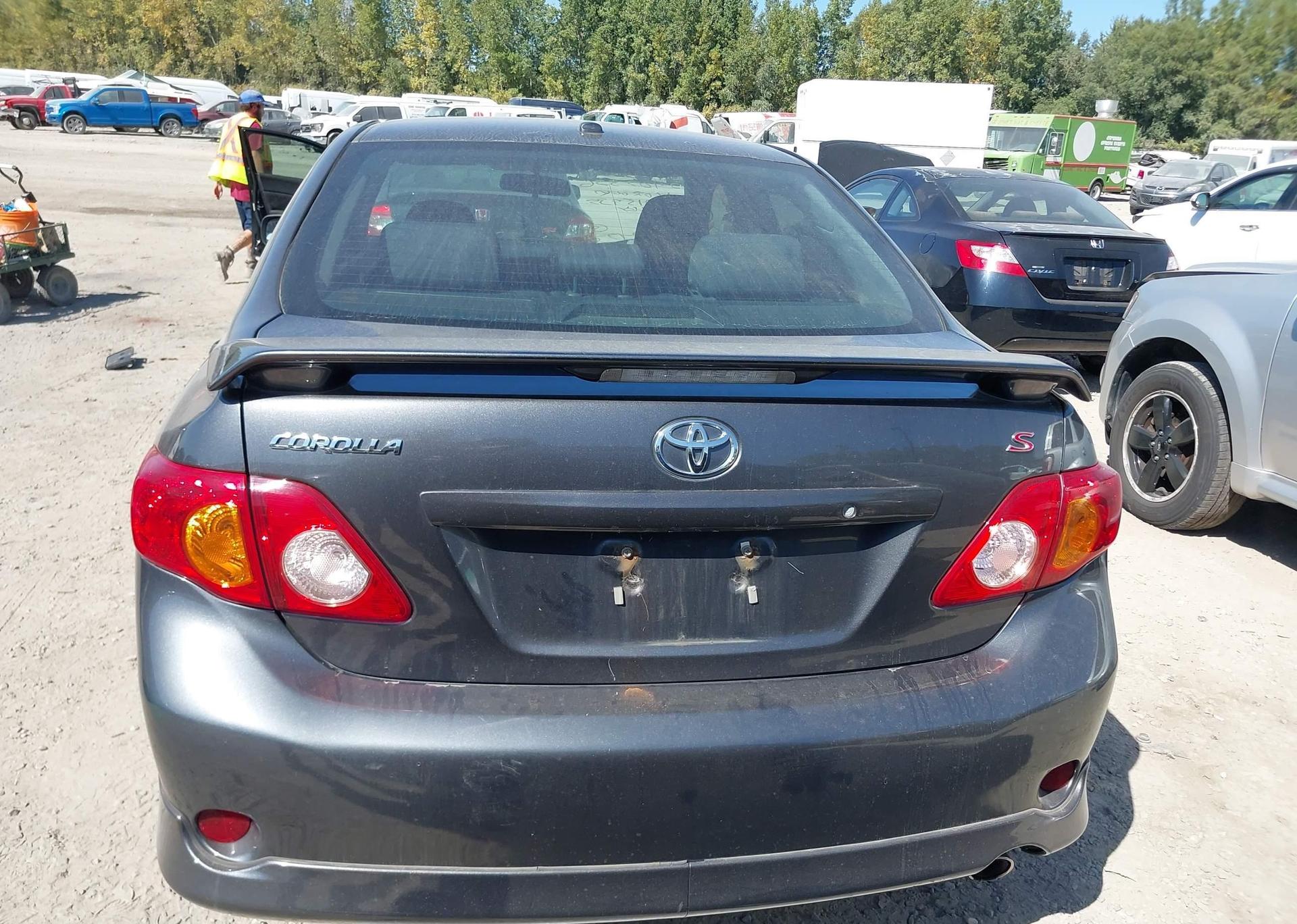 2010 TOYOTA COROLLA S