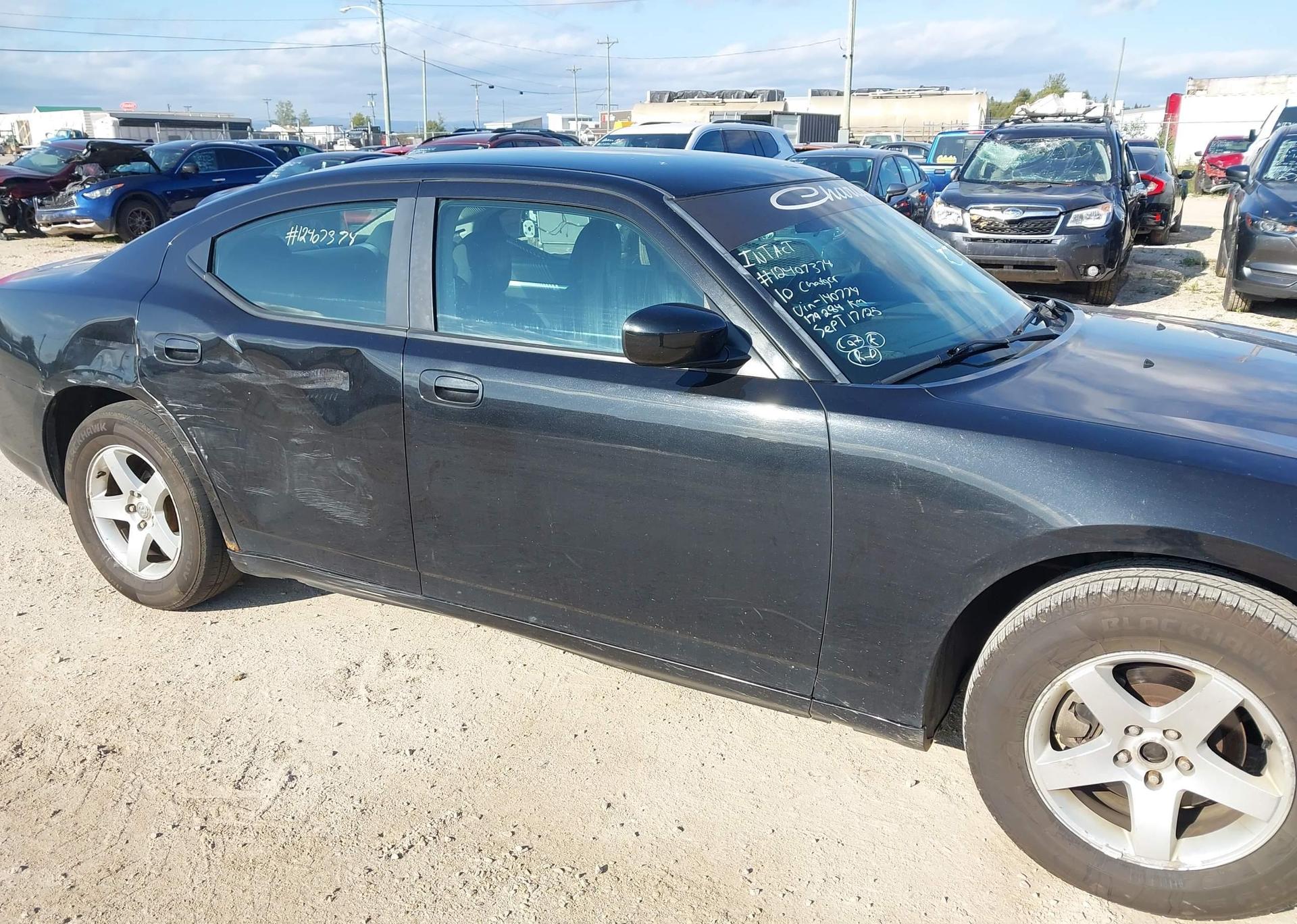2010 DODGE CHARGER