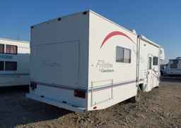 2004 CHEVROLET EXPRESS CUTAWAY BASE W