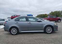 2012 MITSUBISHI lancer se