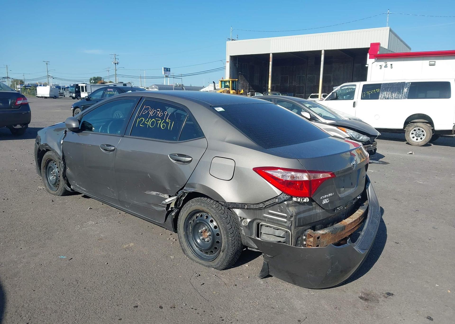 2017 TOYOTA COROLLA L