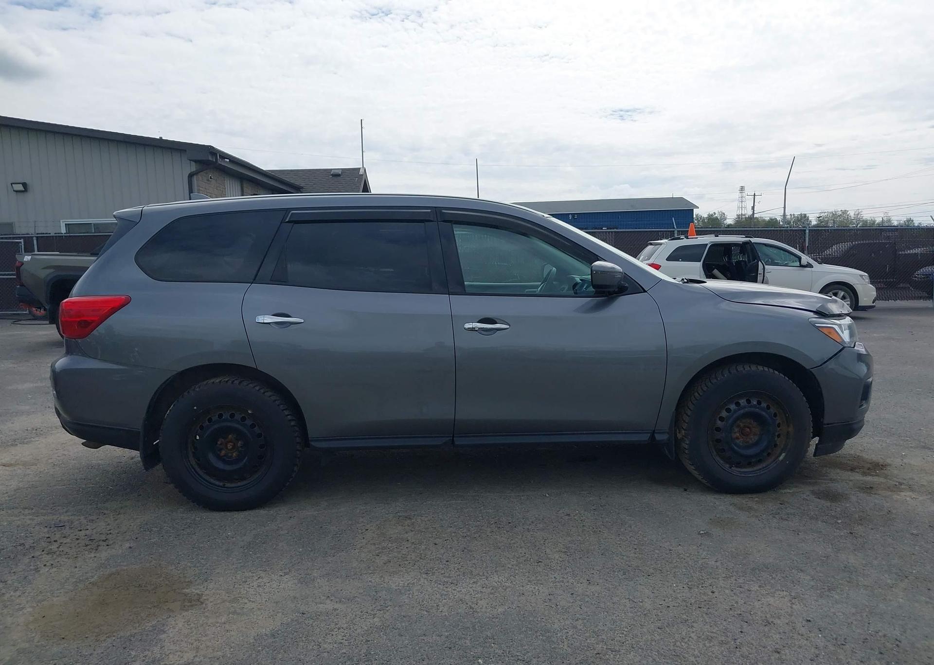 2020 NISSAN PATHFINDER S