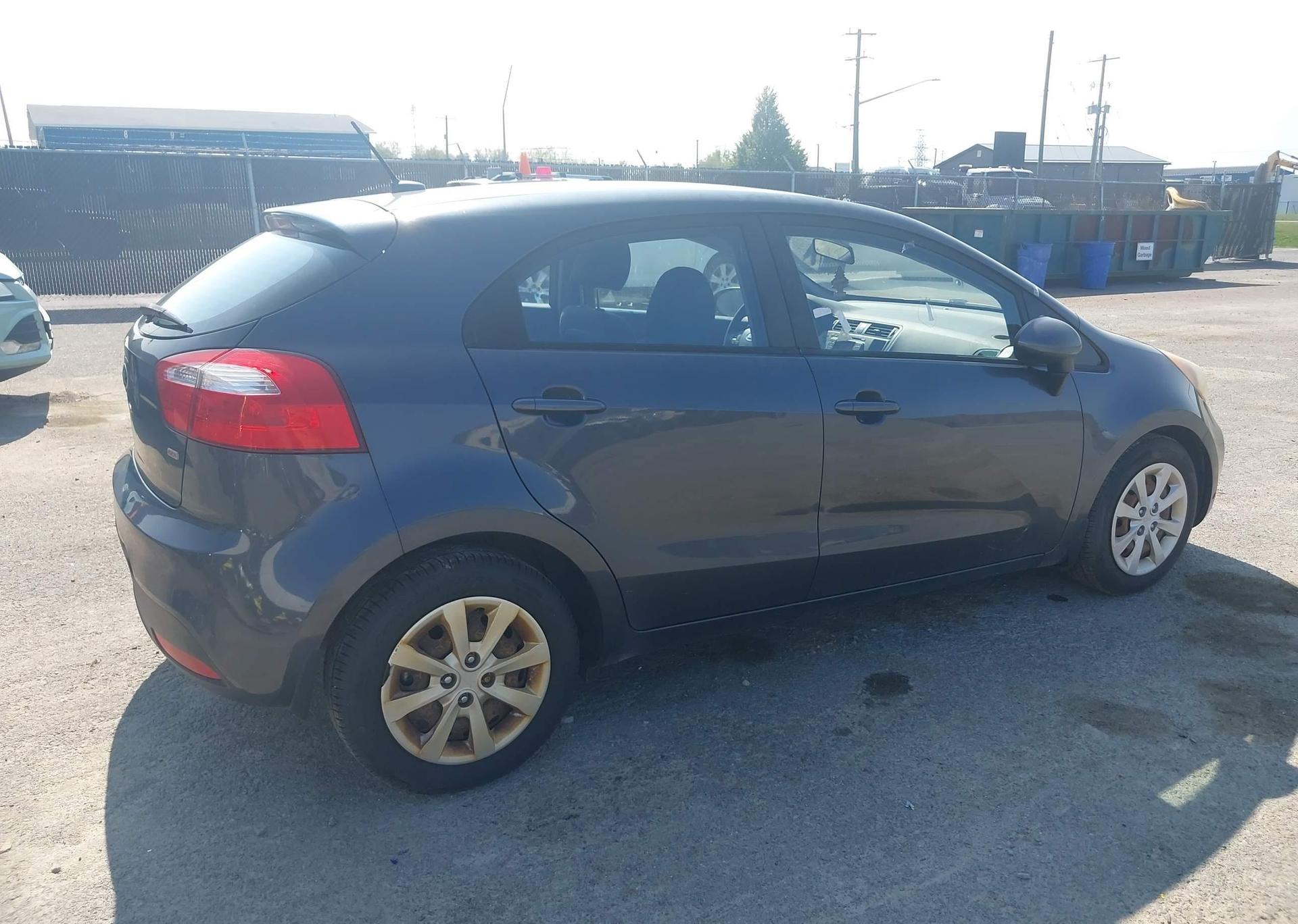 2014 KIA RIO