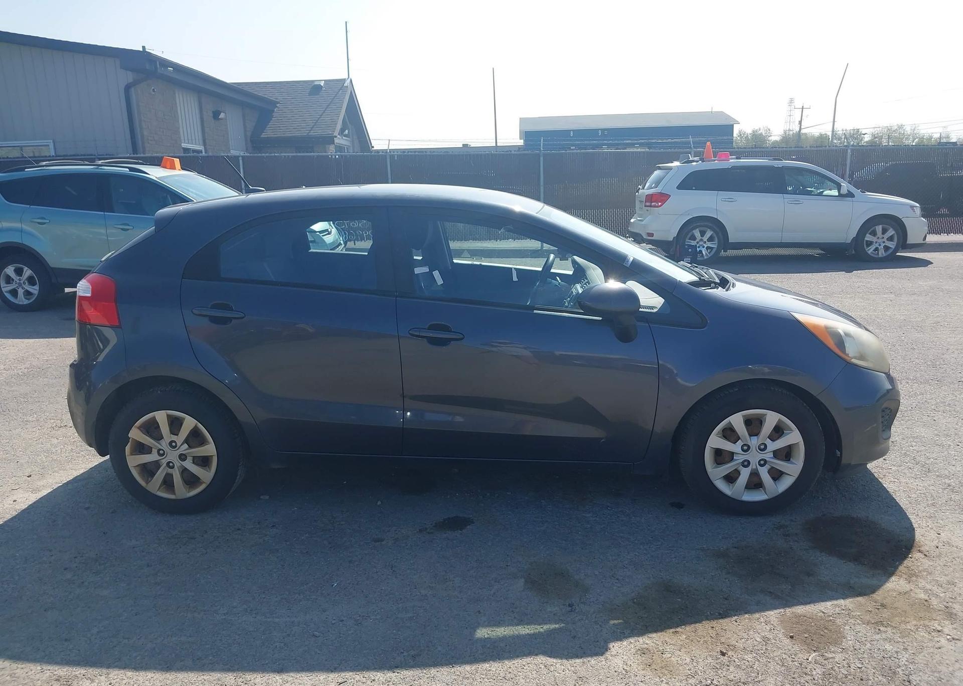 2014 KIA RIO