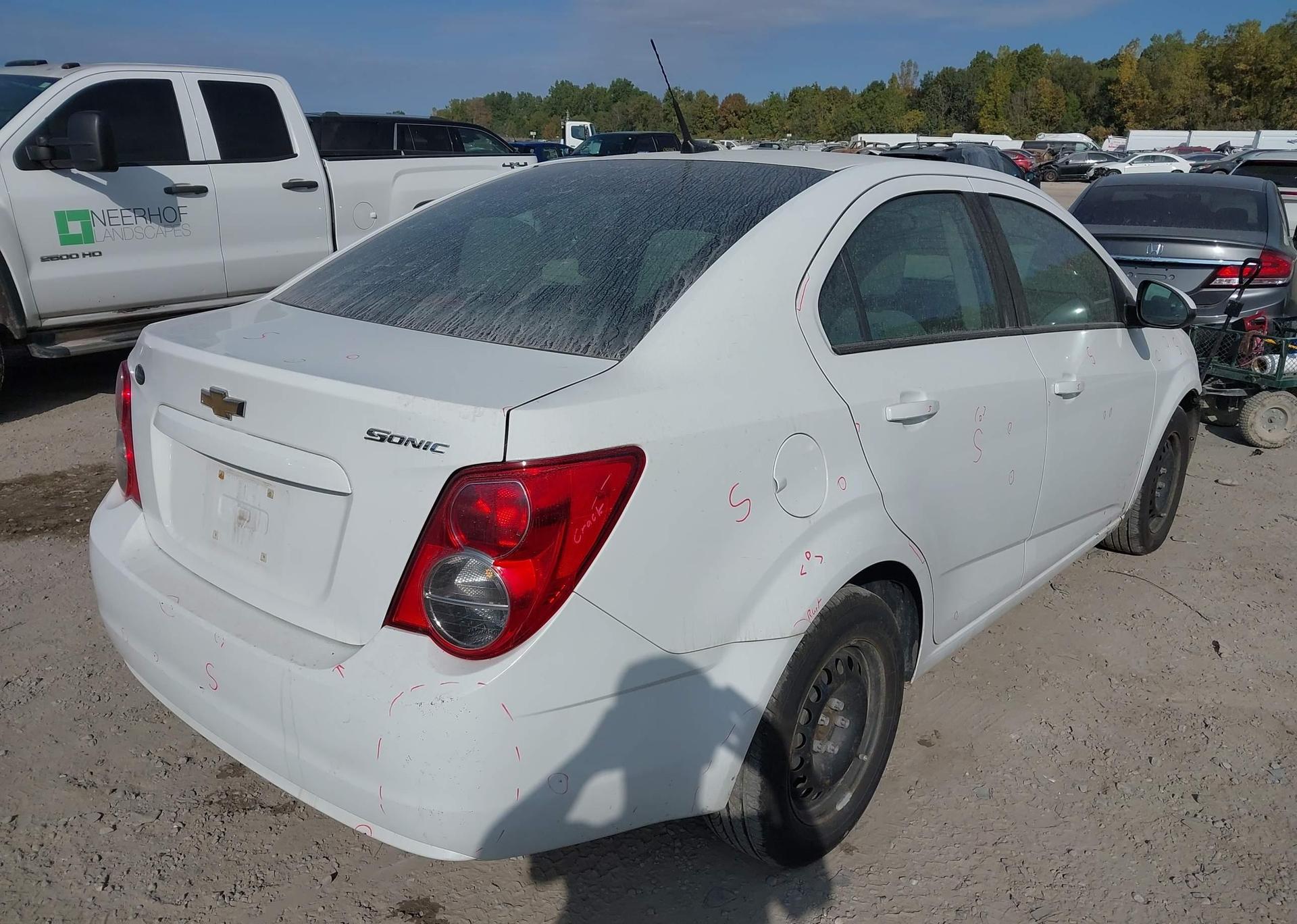 2014 CHEVROLET SONIC LS AUTO