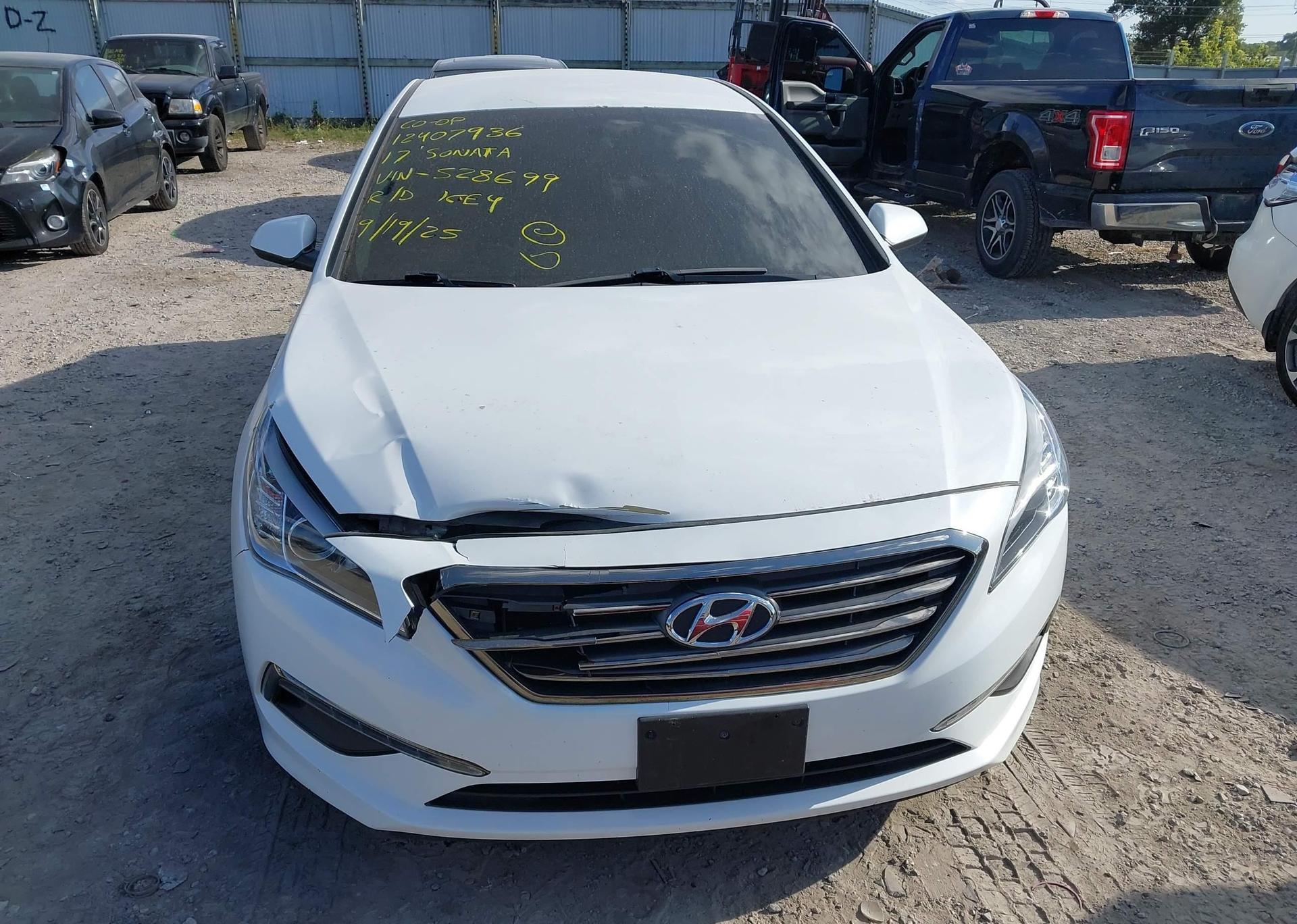 2017 HYUNDAI SONATA GL